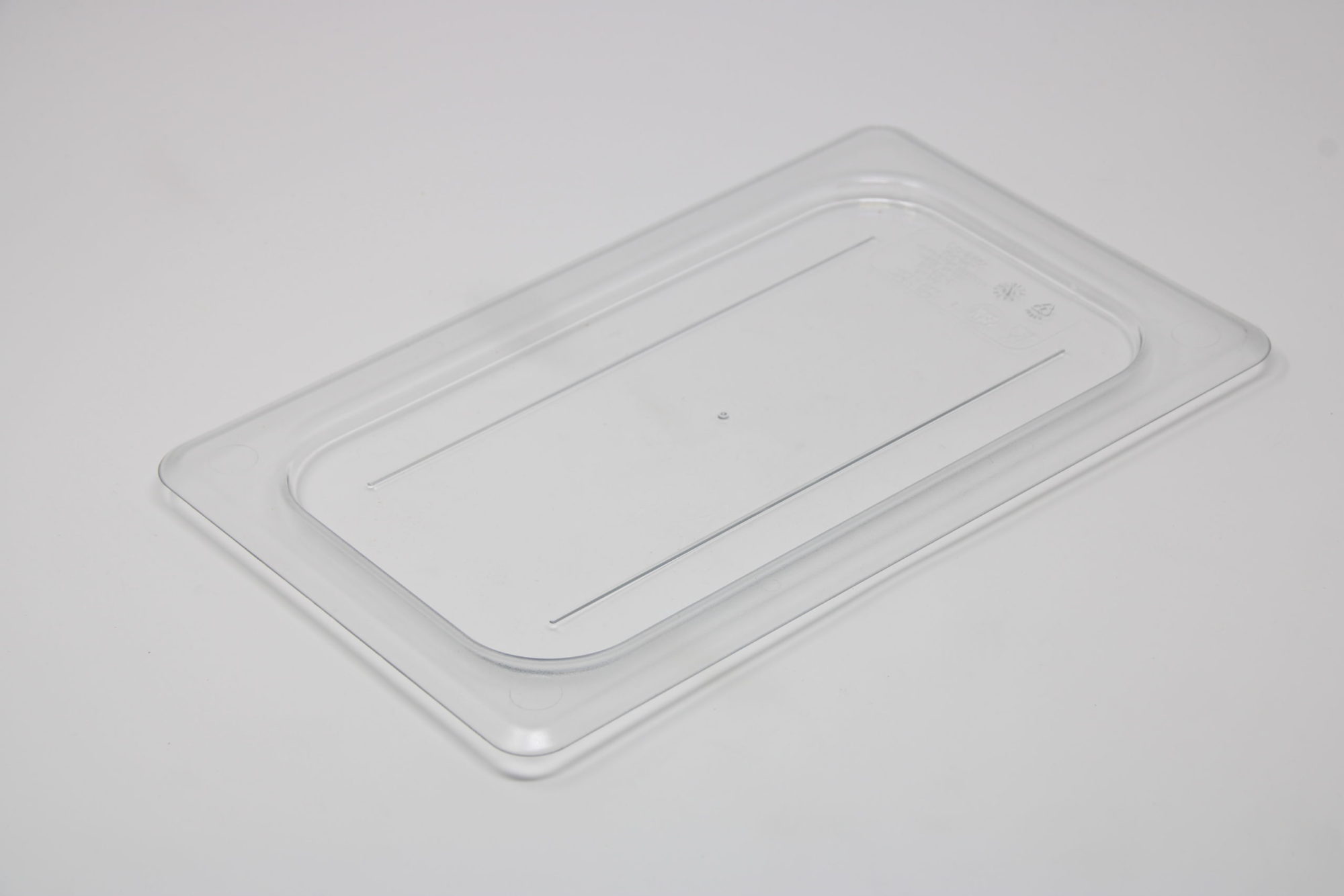 Cambro 1/4 Clear Insert Lid With Handle - 40CWC135