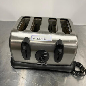 Used 4 Slice Toaster- B1116