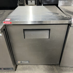 True TUC-27 Undercounter Refrigerator 27" REFURBISHED - SRB-1007 True TUC-27 Undercounter Refrigerator 27" REFURBISHED - SRB-1007
