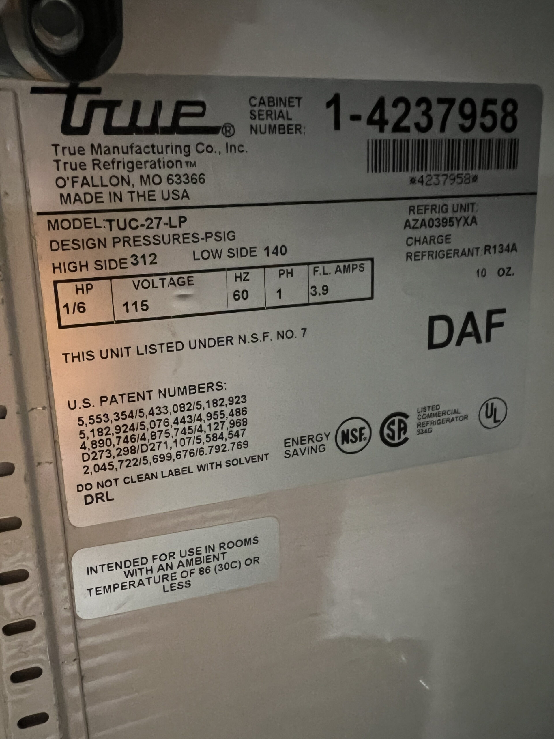 True TUC-27 Undercounter Refrigerator 27" REFURBISHED - SRB-1012 True TUC-27 Undercounter Refrigerator 27" REFURBISHED - SRB-1012