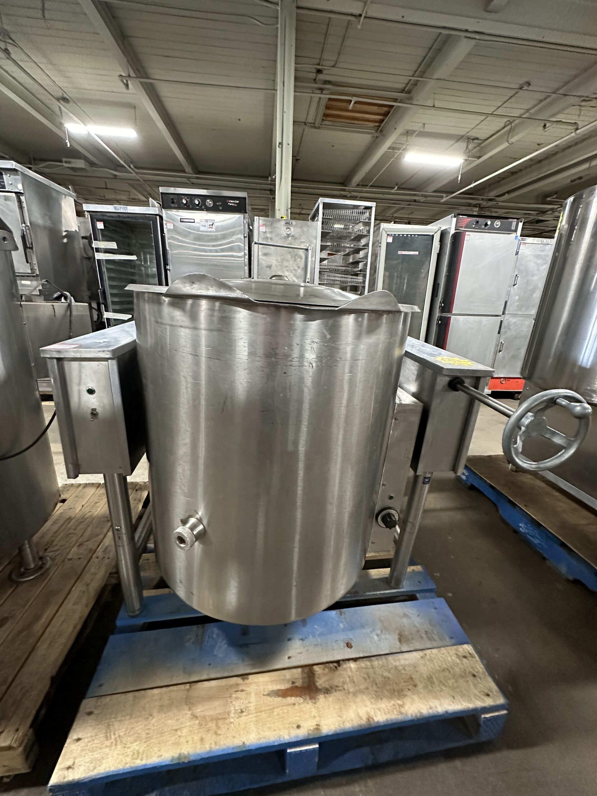 41" Tilting Kettle | 20 Gal REFURBISHED - SRB9-0015