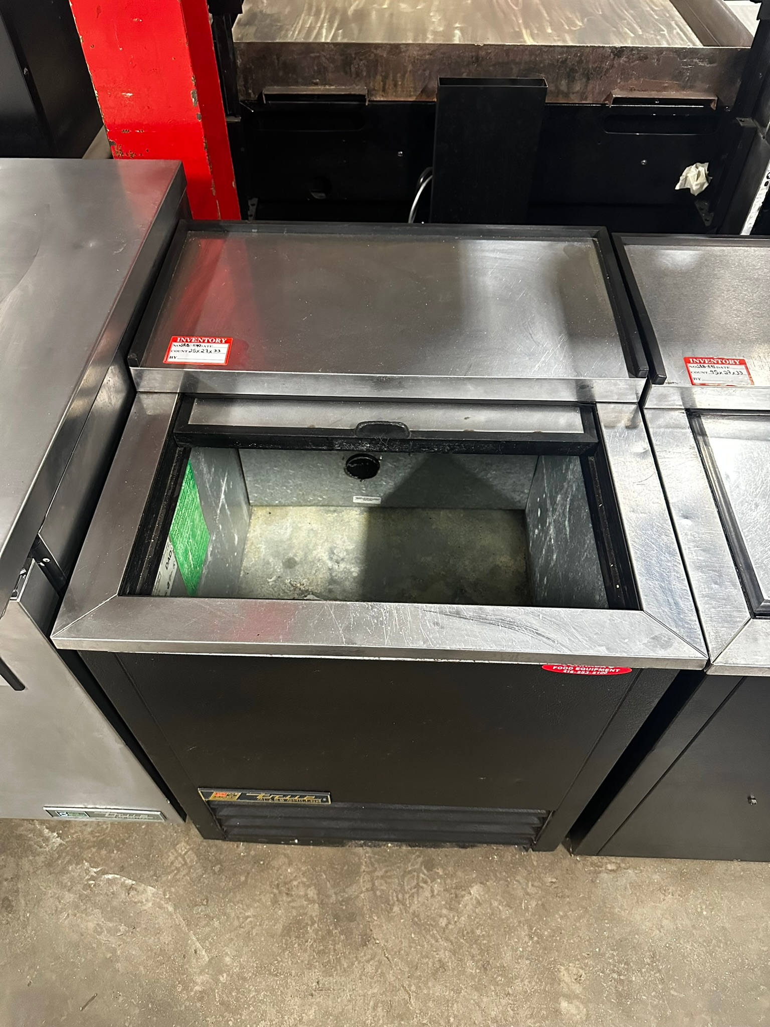 True 24" One Section Glass and Plate Chiller/Froster T-24-GC-HC REFURBISHED - SRB-1140 True 24" One Section Glass and Plate Chiller/Froster T-24-GC-HC REFURBISHED - SRB-1140