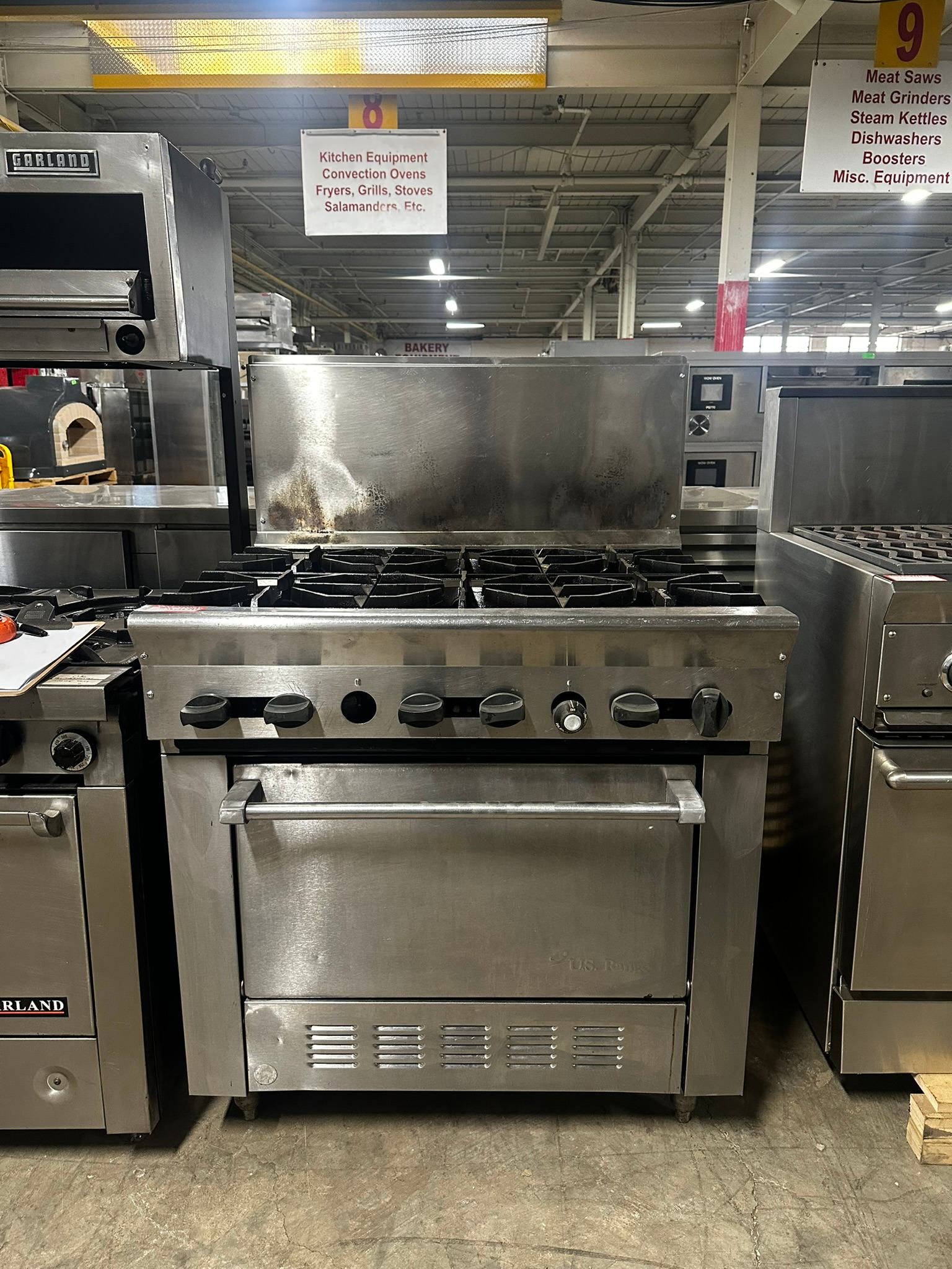 US Range Series PS-6-26 Nat. Gas 6 Burner Range w/Oven, Backsplash