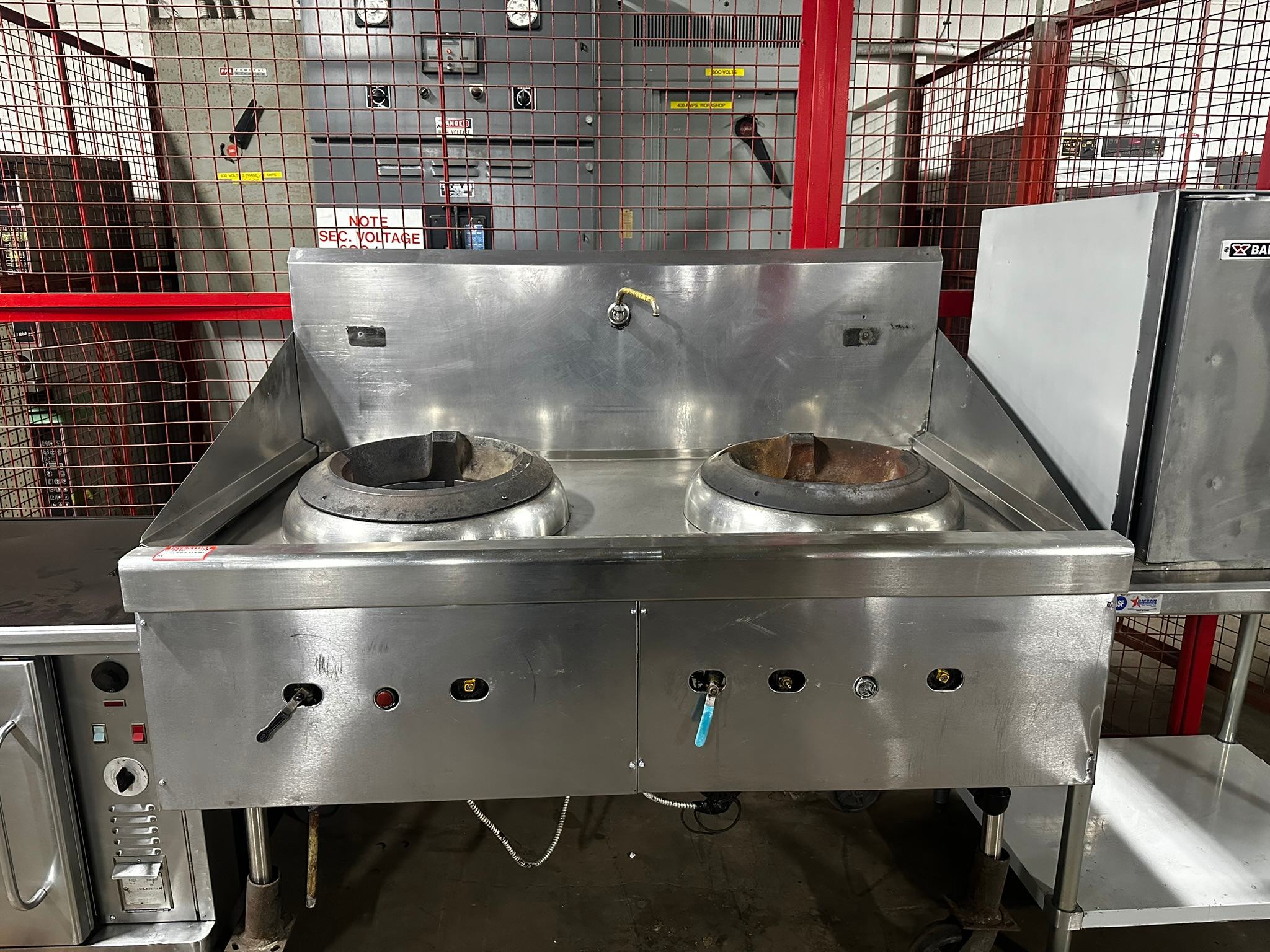 Two Burner Hole Wok Range REFURBISHED - SRBO-0086