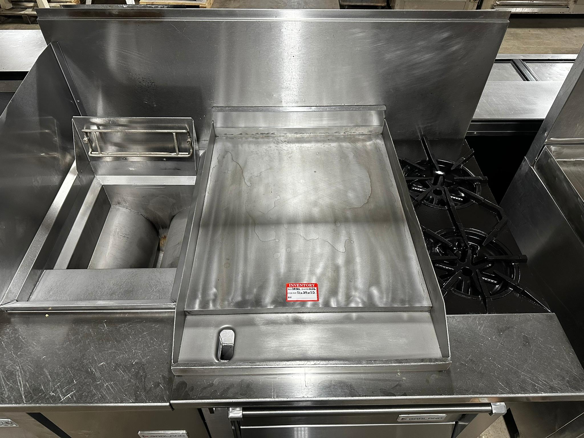 Garland Master Series Heavy Duty 34" Range with 2 Burners & 23" Griddle Natural Gas / Master Series Heavy Duty Gas Fryers M35SS REFURBISHED - SRBO-0126