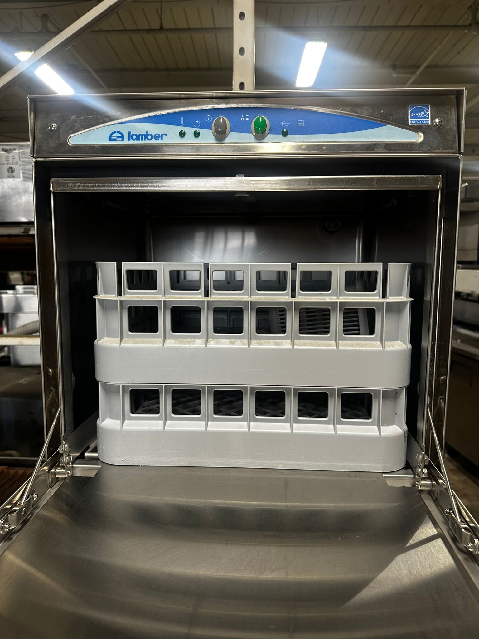 Lamber - 220 V Economy Single Wall High-Temperature Glasswasher - DSP3 REFURBISHED - SRBO-0148 Lamber - 220 V Economy Single Wall High-Temperature Glasswasher - DSP3 REFURBISHED - SRBO-0148