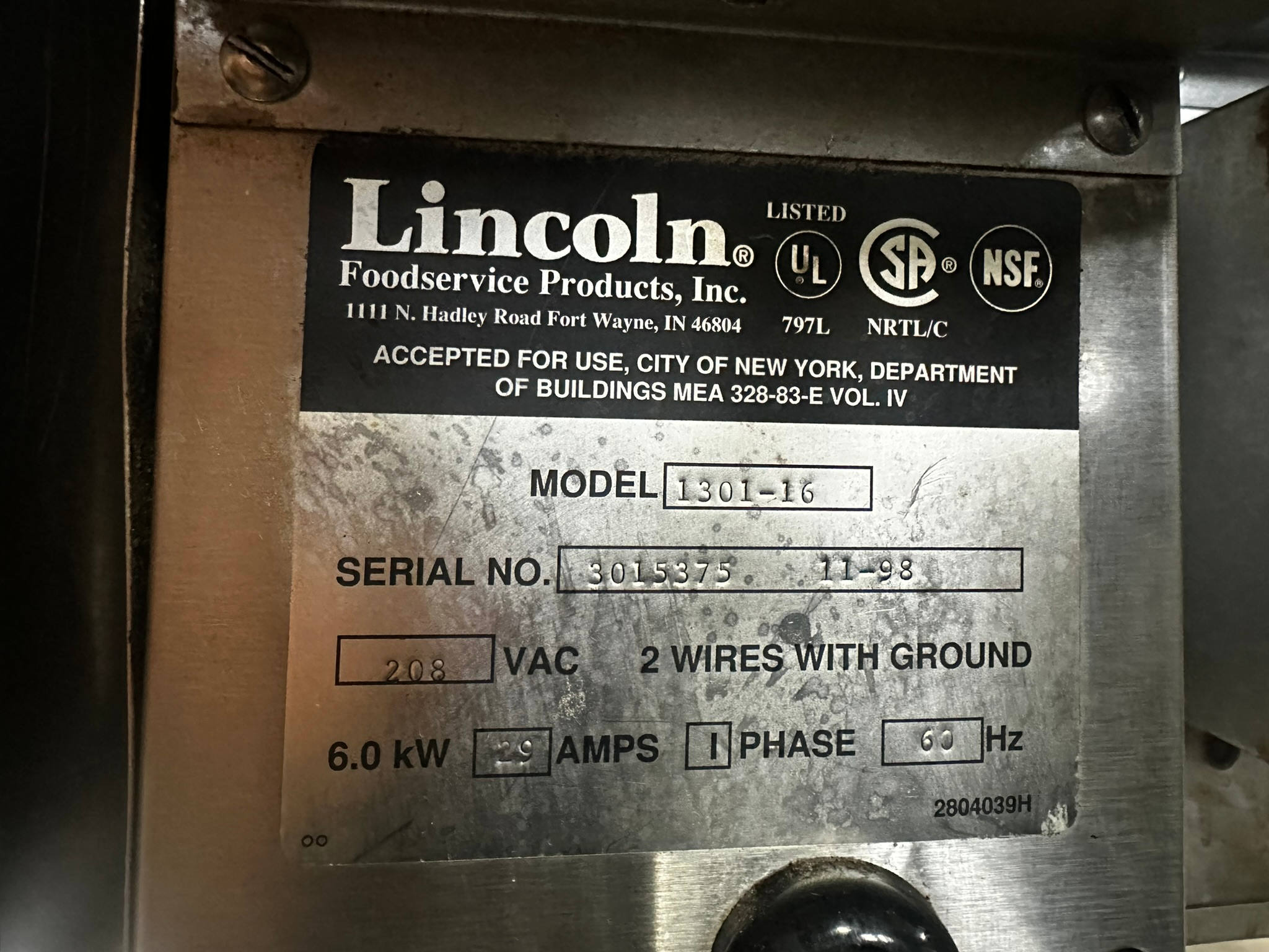 Lincoln 1301/1353 Impinger Countertop Std Conveyor Oven Electric Analog 208v REFURBISHED - SRBO-0157 Lincoln 1301/1353 Impinger Countertop Std Conveyor Oven Electric Analog 208v REFURBISHED - SRBO-0157