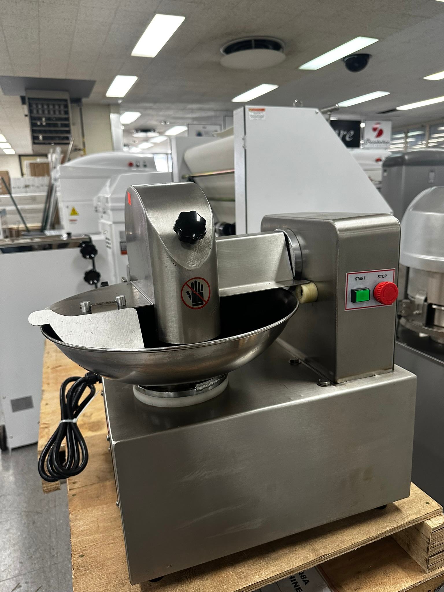 Commercial Bowl Cutter  TQ-5A  / 110v / 1PH/ 60 HZ