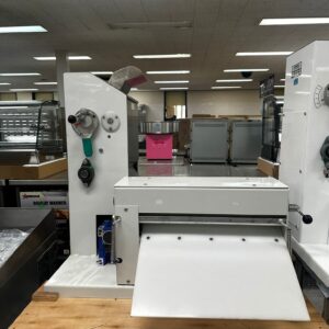 Commercial Dough Sheeter GL-Z18P / 110v / 1PH/ 60 HZ