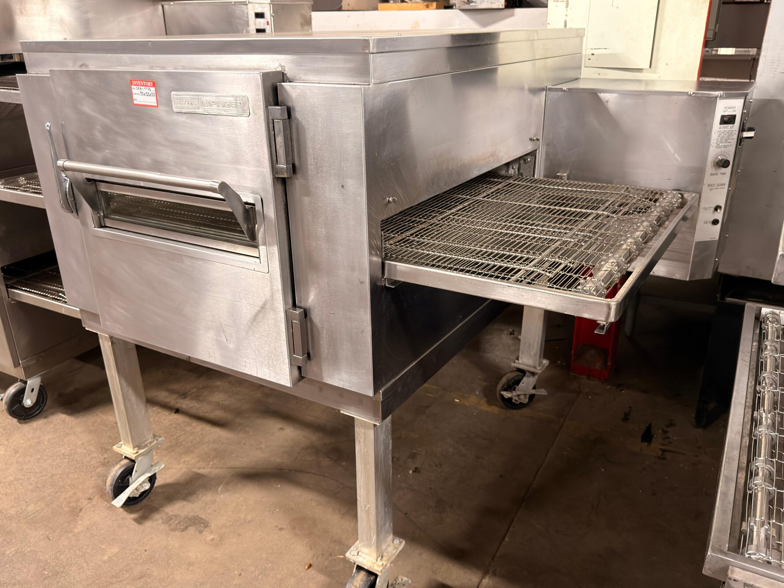 Lincoln Single Gas Deck Pizza Conveyor Oven - SRB-0935