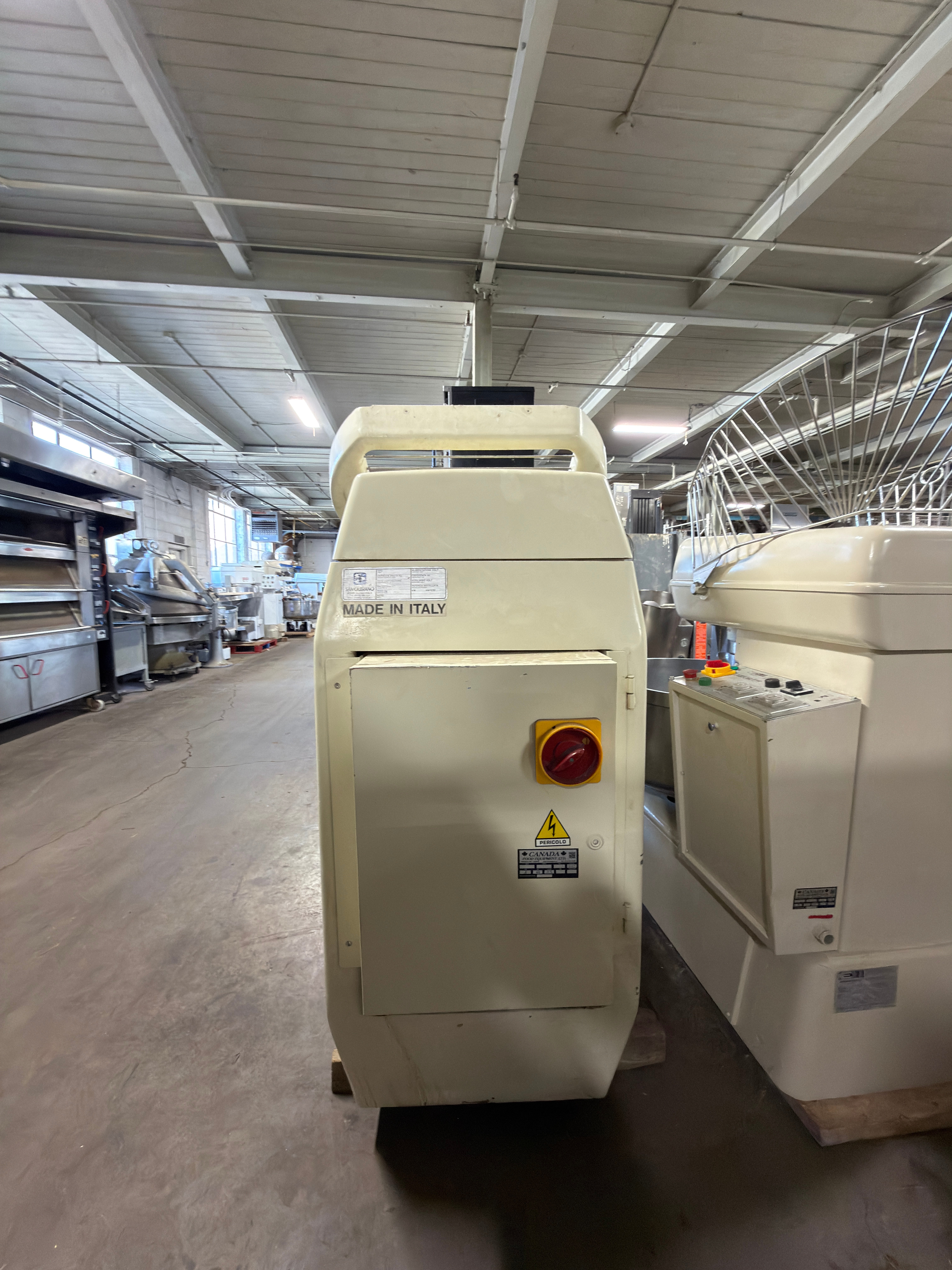 Spiral Dough Mixer 160 KG Model: Impastatrice - San Cassiano REFURBISHED - SRB9-0035 Spiral Dough Mixer 160 KG Model: Impastatrice - San Cassiano REFURBISHED - SRB9-0035