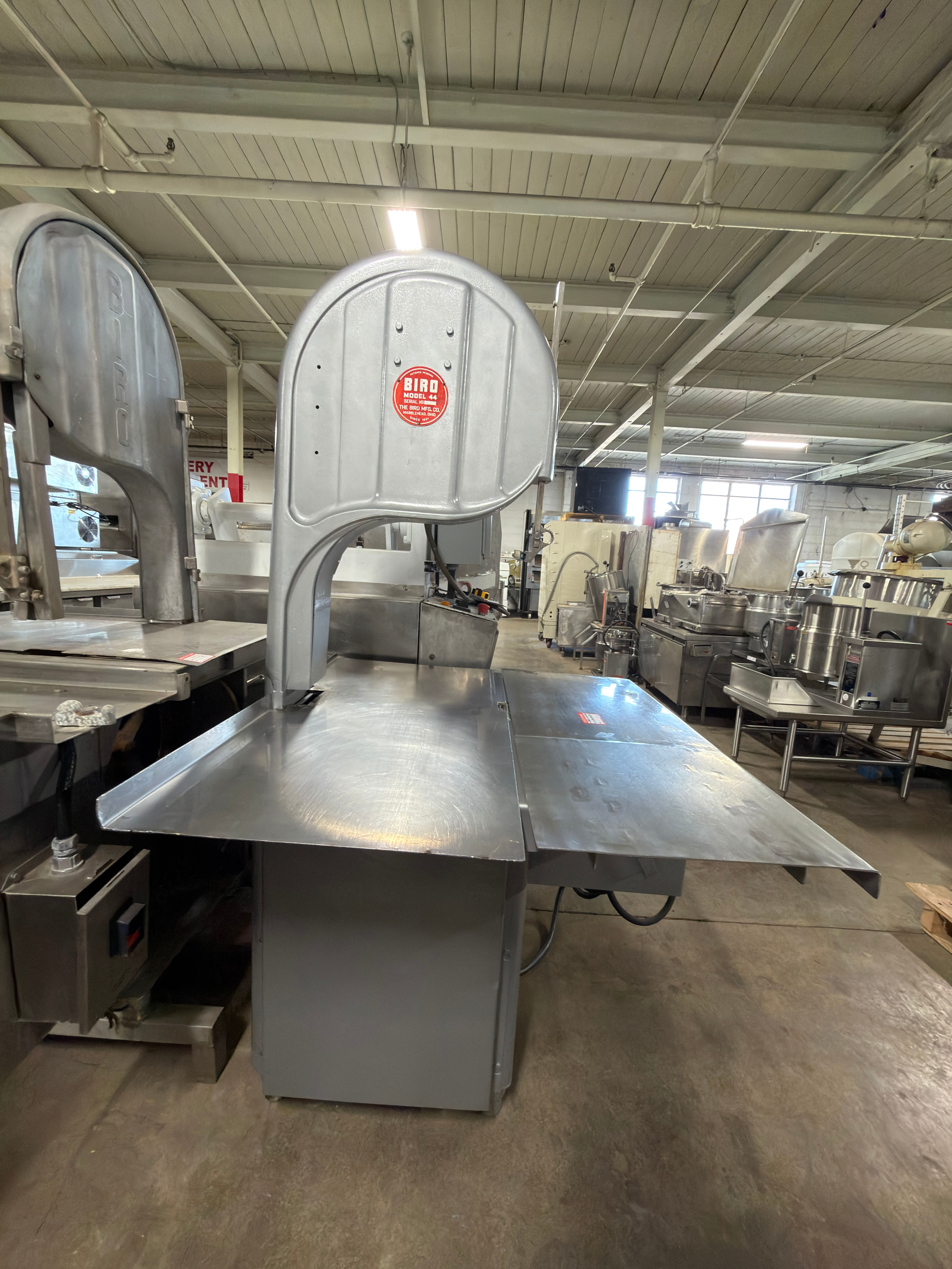 Biro Model 44 Meat Band Saw REFURBISHED – SRB9-0041 Biro Model 44 Meat Band Saw REFURBISHED – SRB9-0041