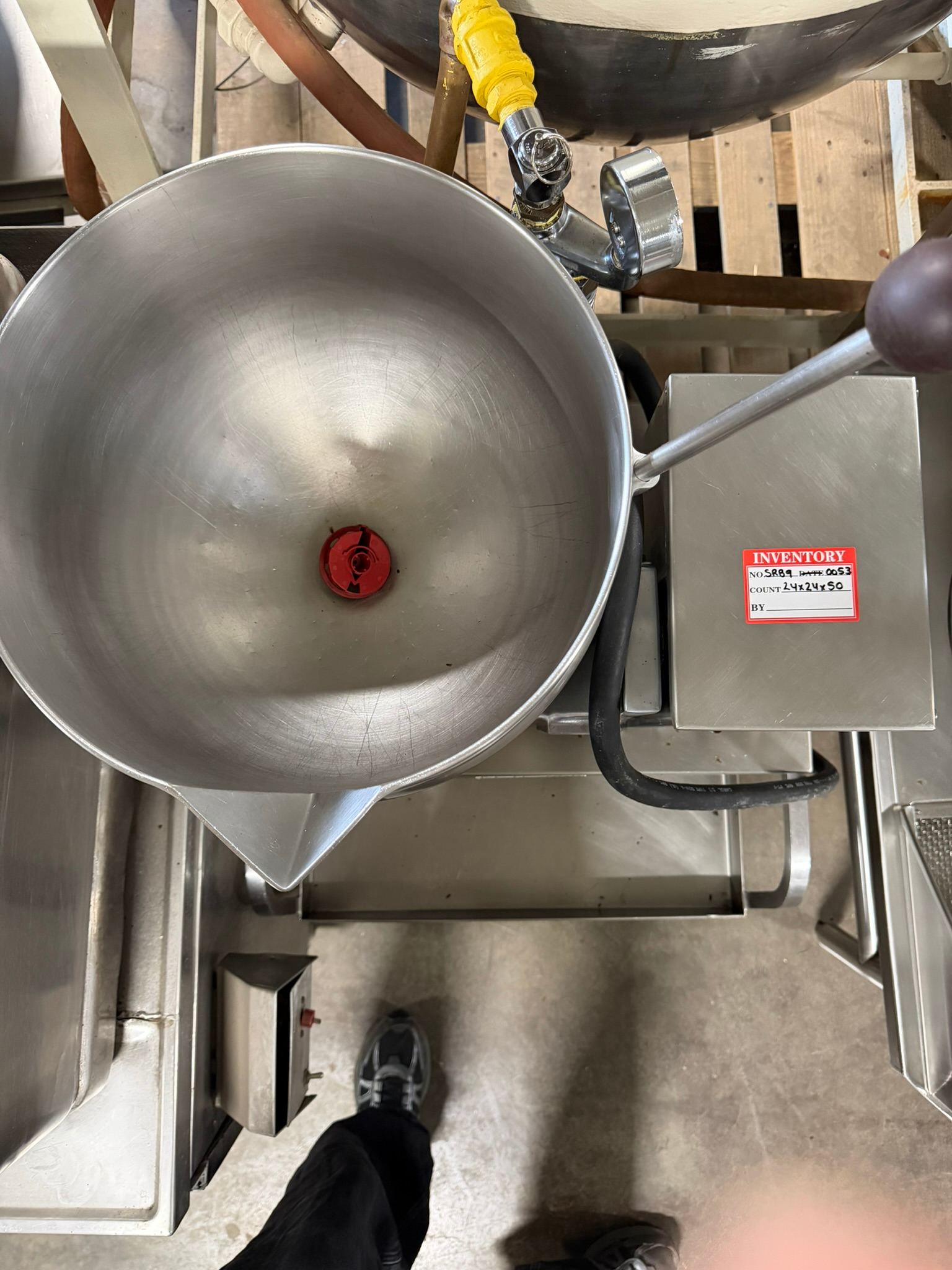 Groen Kettle TDH 40 Countertop Gas Tilting Kettle 40 Quart Capacity And Tilt REFURBISHED - SRB9-0053 Groen Kettle TDH 40 Countertop Gas Tilting Kettle 40 Quart Capacity And Tilt REFURBISHED - SRB9-0053