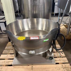 Cleveland SET-15 Electric Tilting Skillet with Manual Tilt REFURBISHED - SRB9-0055 Cleveland SET-15 Electric Tilting Skillet with Manual Tilt REFURBISHED - SRB9-0055