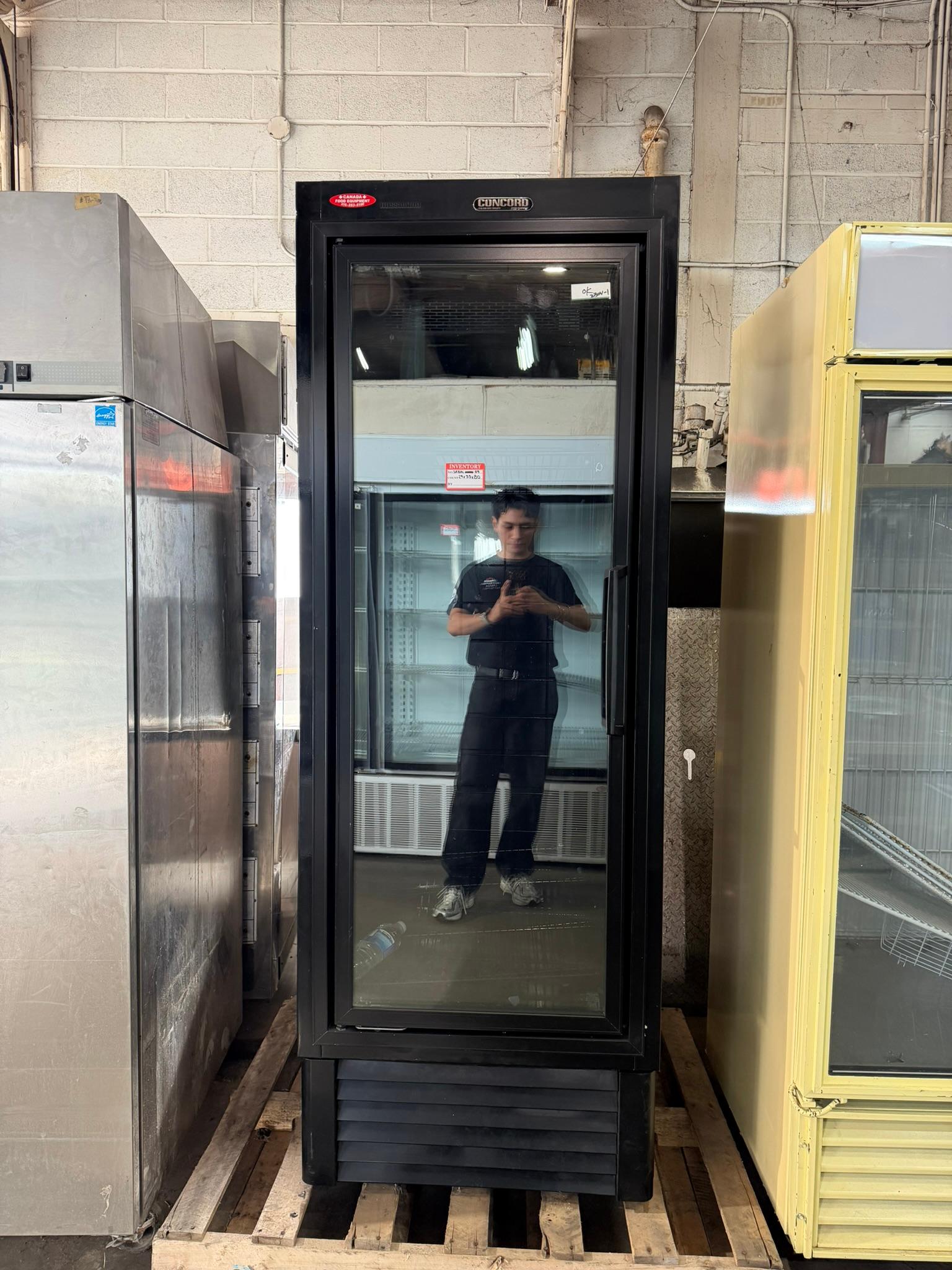 Hussmann Single Vertical Glass Door Chiller HGL-1 REFURBISHED - SRBAC-09