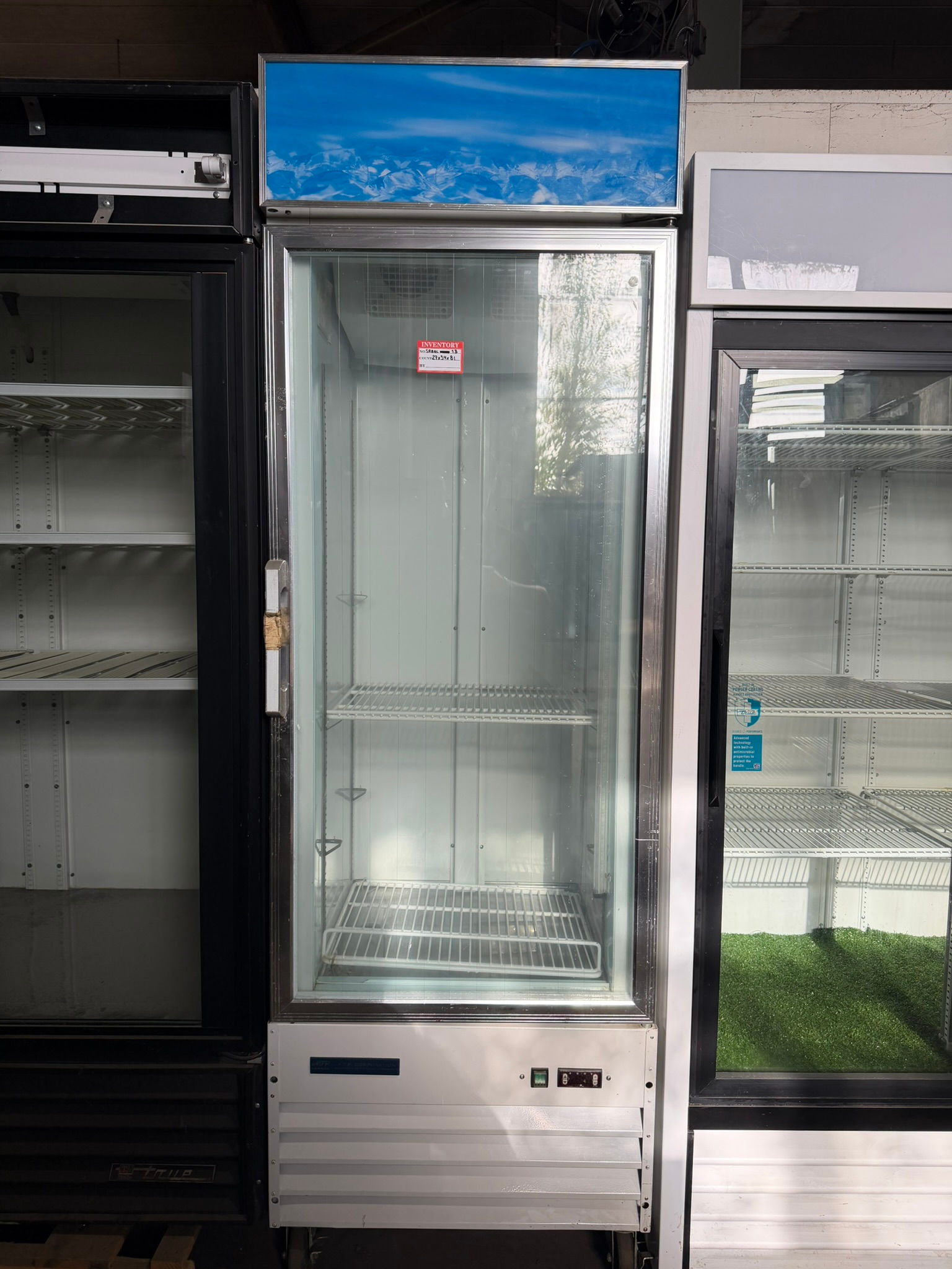 Glass Door, Single Door Merchandiser, Freezer REFURBISHED - SRBAC-13