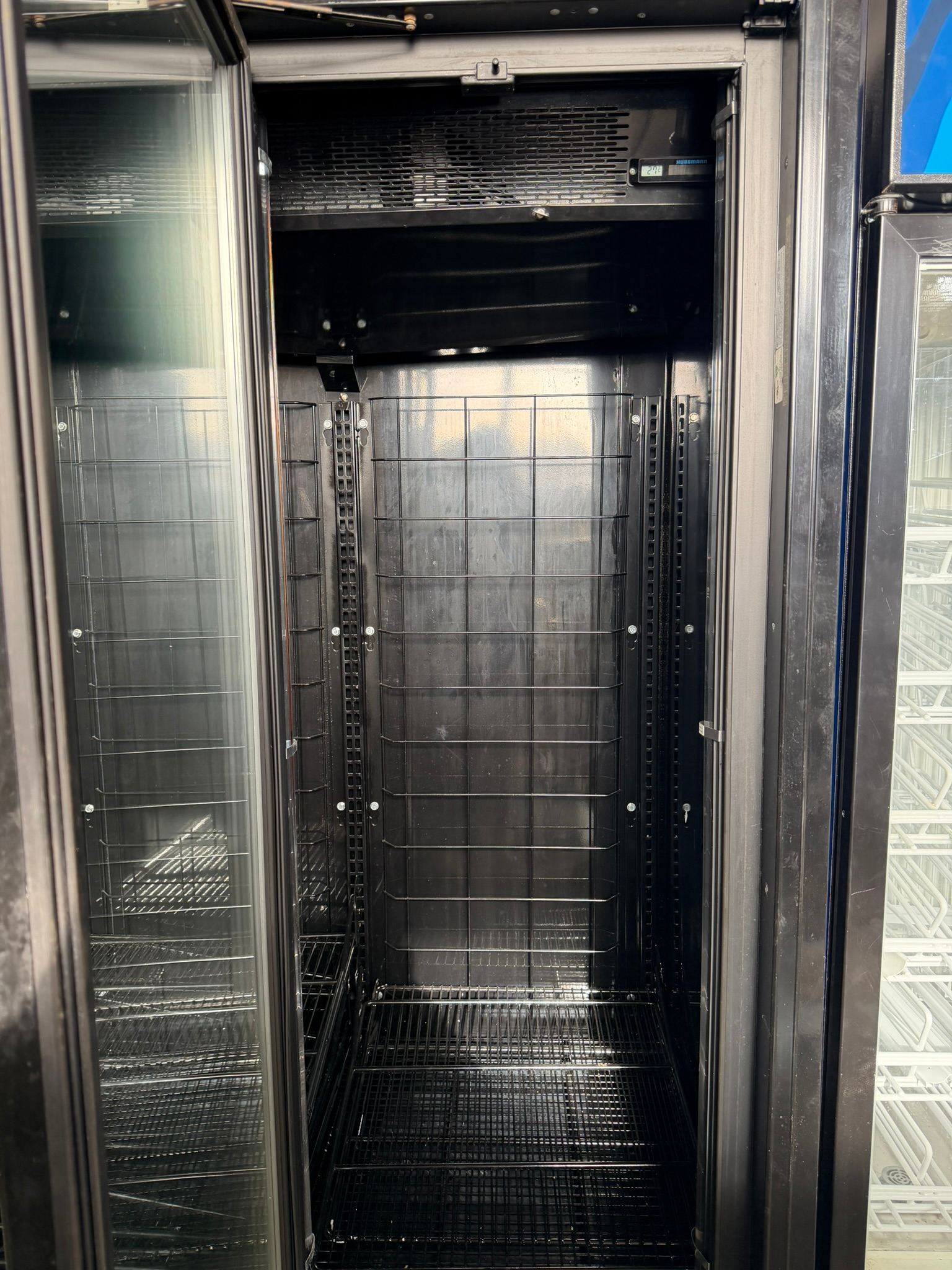 Hussmann Single Vertical Glass 2 Door Chiller HGL-2 REFURBISHED - SRBAC-17 Hussmann Single Vertical Glass 2 Door Chiller HGL-2 REFURBISHED - SRBAC-17