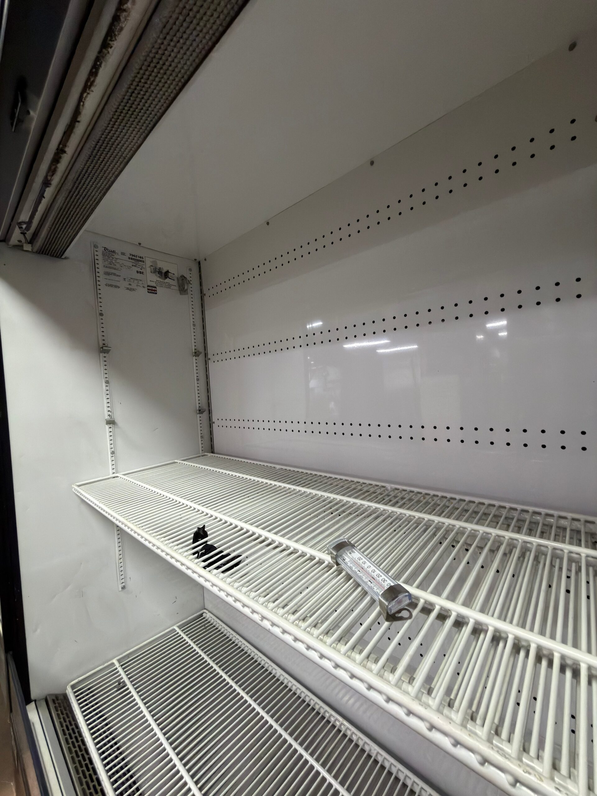 True TAC-48-LD 48″ Vertical Open Air Curtain Merchandiser REFURBISHED - SRBAC-22 True TAC-48-LD 48″ Vertical Open Air Curtain Merchandiser REFURBISHED - SRBAC-22