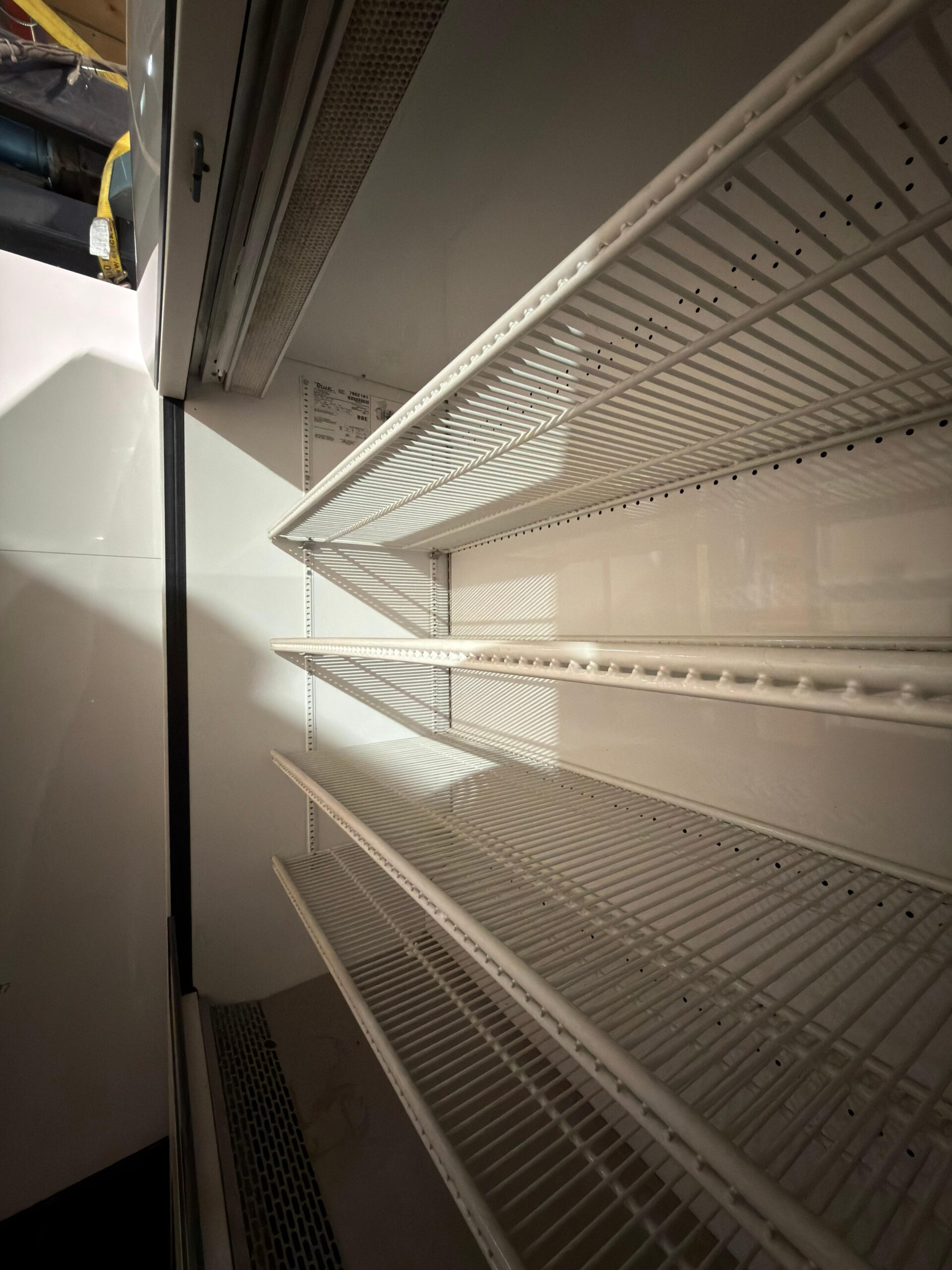 True TAC-48-LD 48″ Vertical Open Air Curtain Merchandiser REFURBISHED - SRBAC-23 True TAC-48-LD 48″ Vertical Open Air Curtain Merchandiser REFURBISHED - SRBAC-23