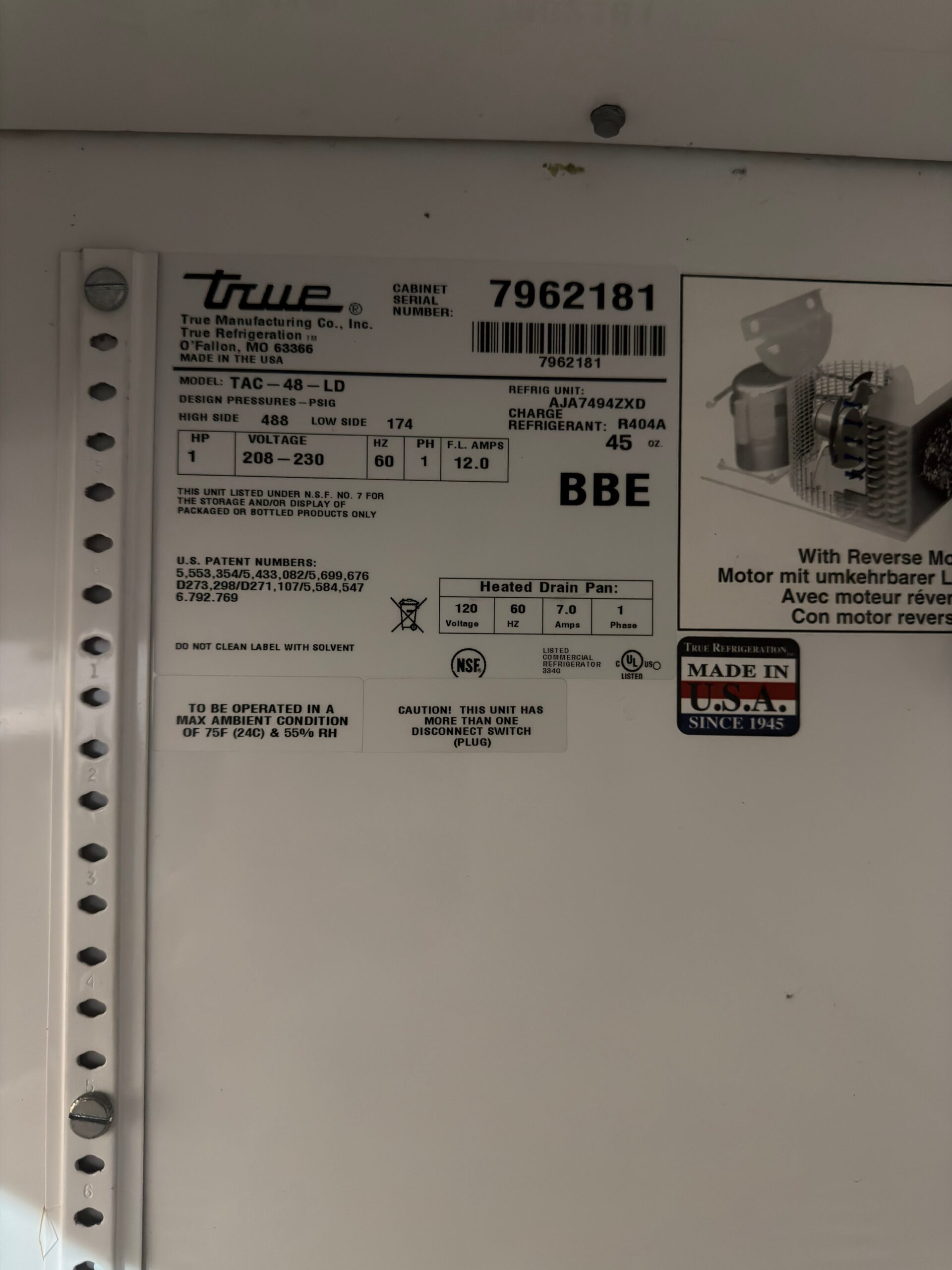 True TAC-48-LD 48″ Vertical Open Air Curtain Merchandiser REFURBISHED - SRBAC-23 True TAC-48-LD 48″ Vertical Open Air Curtain Merchandiser REFURBISHED - SRBAC-23