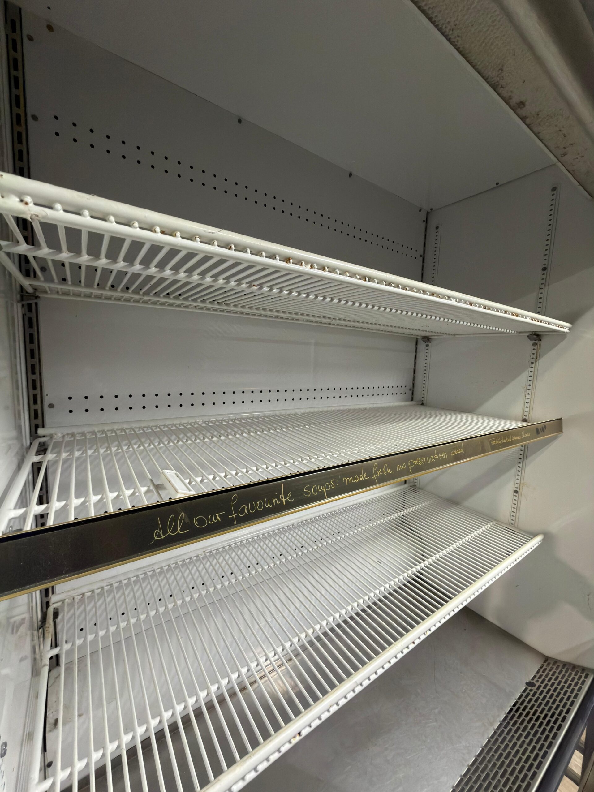 True TAC-48-LD 48″ Vertical Open Air Curtain Merchandiser REFURBISHED -SRBAC-30