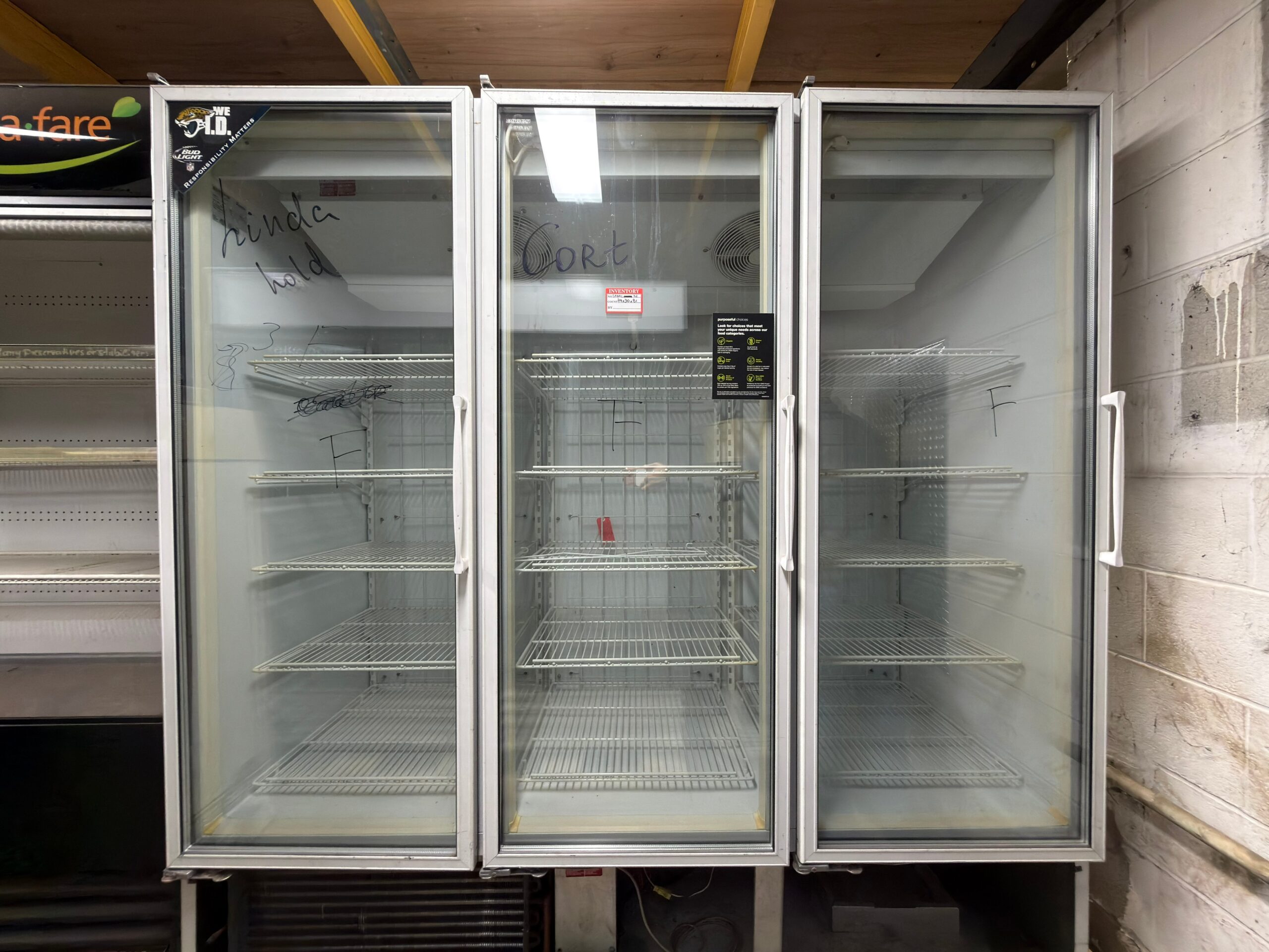 Master-Bilt BGM-74HD 78″ Three Glass Door Cooler REFURBISHED – SRBAC-32