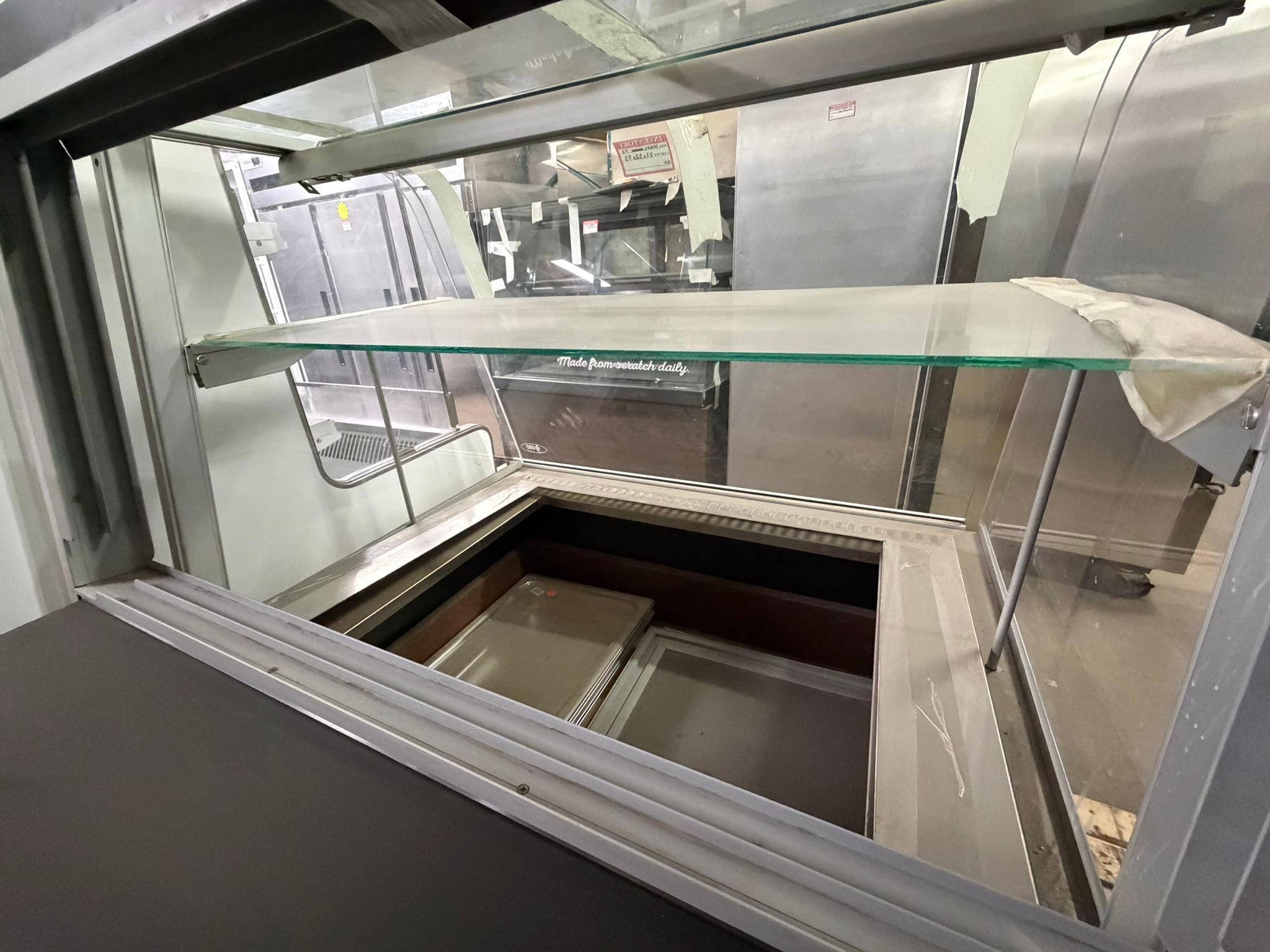 QBD 37" Refrigerated Show Case REFURBISHED – SRBAC-42