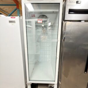 1 Glass Door Ice Merchandiser Freezer Master-Bilt IM-23GB Display REFURBISHED – SRBAC-53 1 Glass Door Ice Merchandiser Freezer Master-Bilt IM-23GB Display REFURBISHED – SRBAC-53