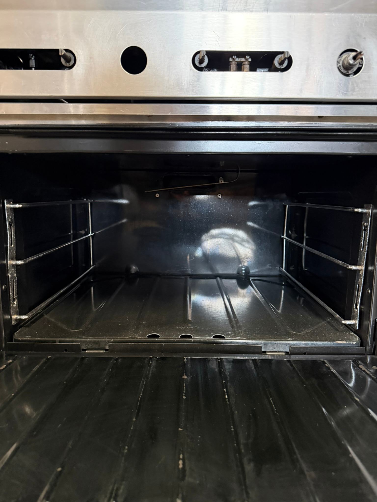 36″ Nat. Gas 6 Burner PX-12G-4-26 REFURBISHED – SRBO-0167