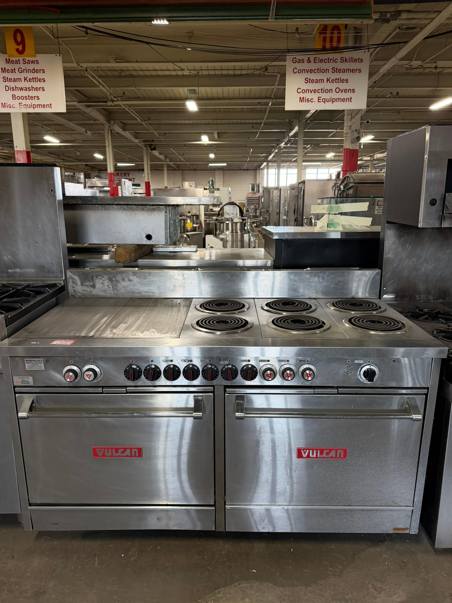 Vulcan 60" Electric Range with 6 French Plates, 24" Griddle, 2 Standard Oven REFURBISHED – SRBO-0168