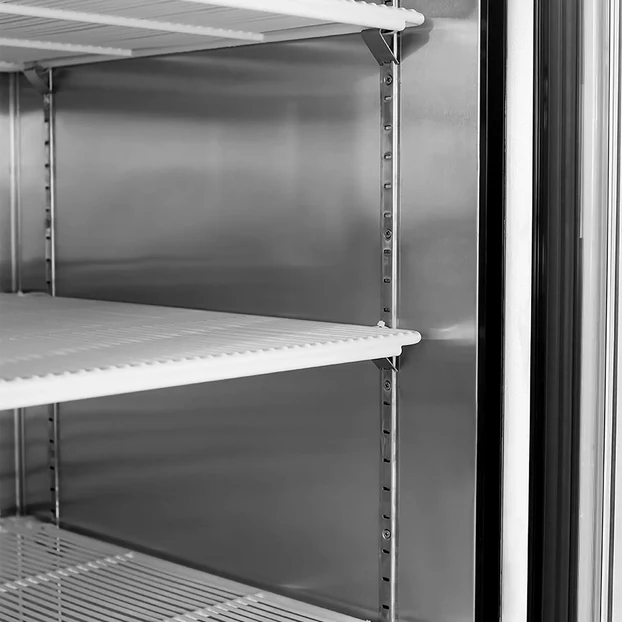 Atosa 27" Bottom Mount Single Glass Door Reach In Merchandiser Freezer - MCF8701GR Atosa 27" Bottom Mount Single Glass Door Reach In Merchandiser Freezer - MCF8701GR