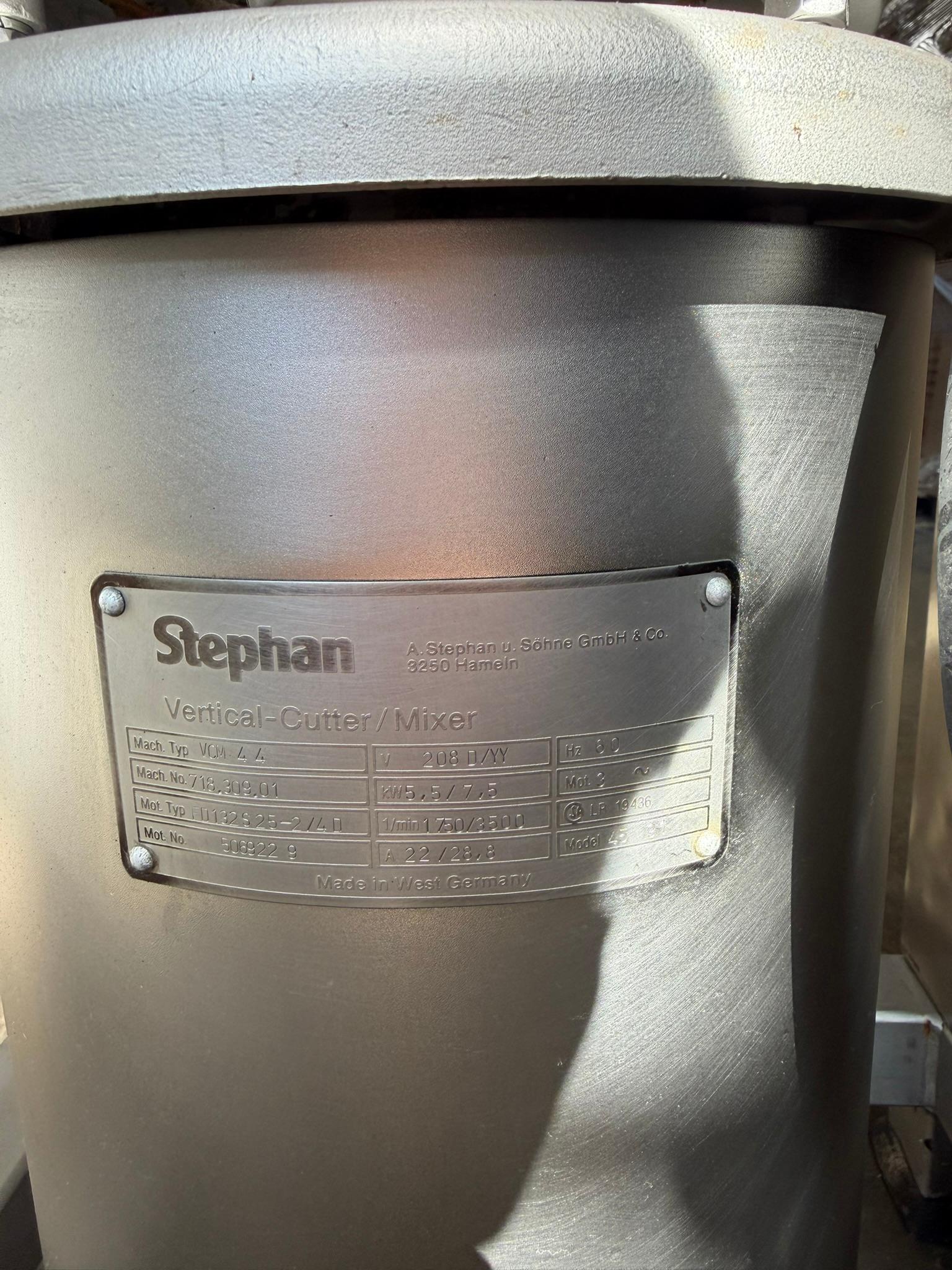 Stephan VCM 44 A/1 Vertical Mixer W/ Dough Blade, 3 Phase, 220 Volts. REFURBISHED – SRBO-0190 Stephan VCM 44 A/1 Vertical Mixer W/ Dough Blade, 3 Phase, 220 Volts. REFURBISHED – SRBO-0190