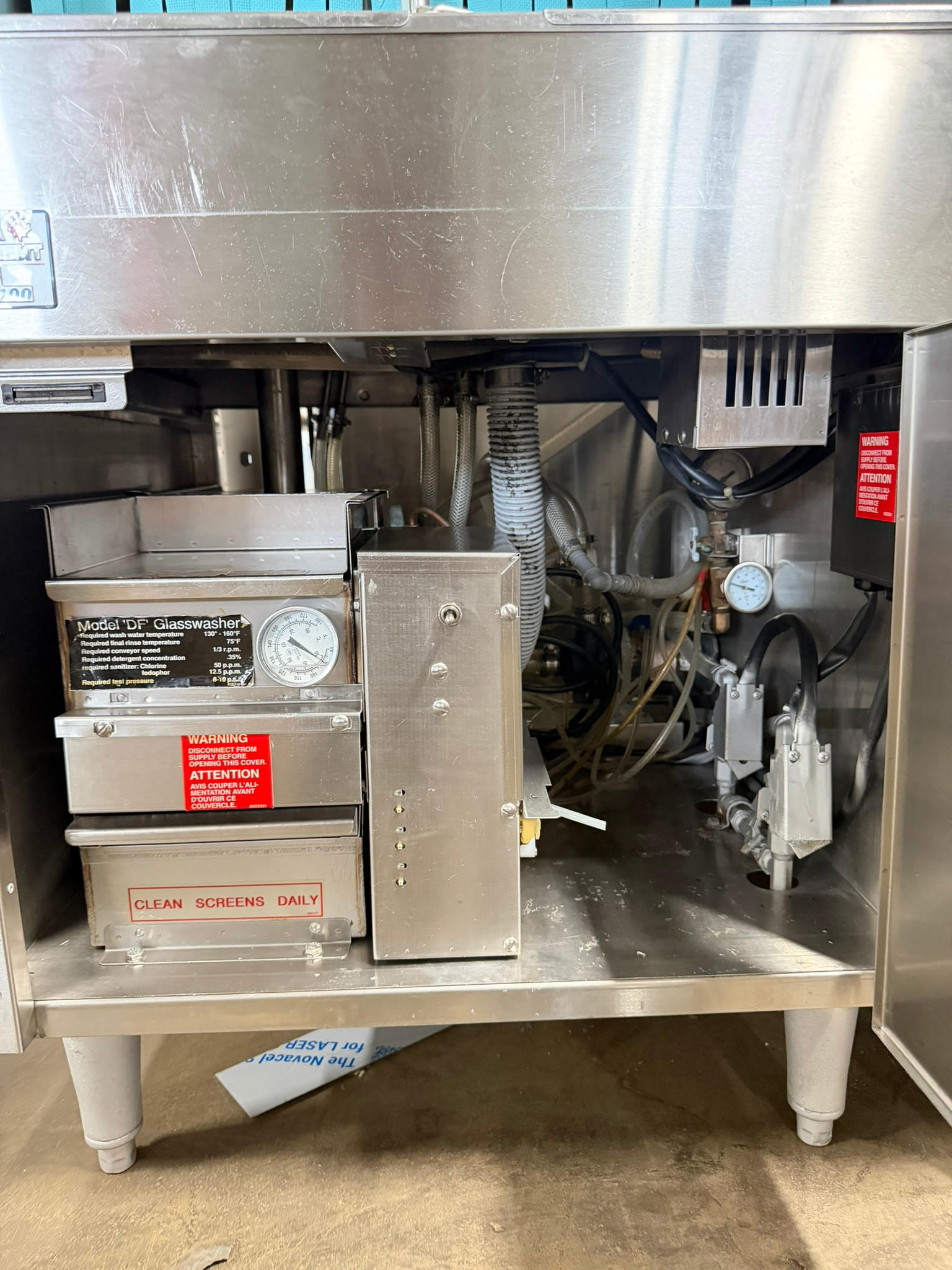 Moyer Diebel DF Fully Rotary Automatic Glasswasher Machine Comes with Drain Tray REFURBISHED CFE-0134 Moyer Diebel DF Fully Rotary Automatic Glasswasher Machine Comes with Drain Tray REFURBISHED CFE-0134