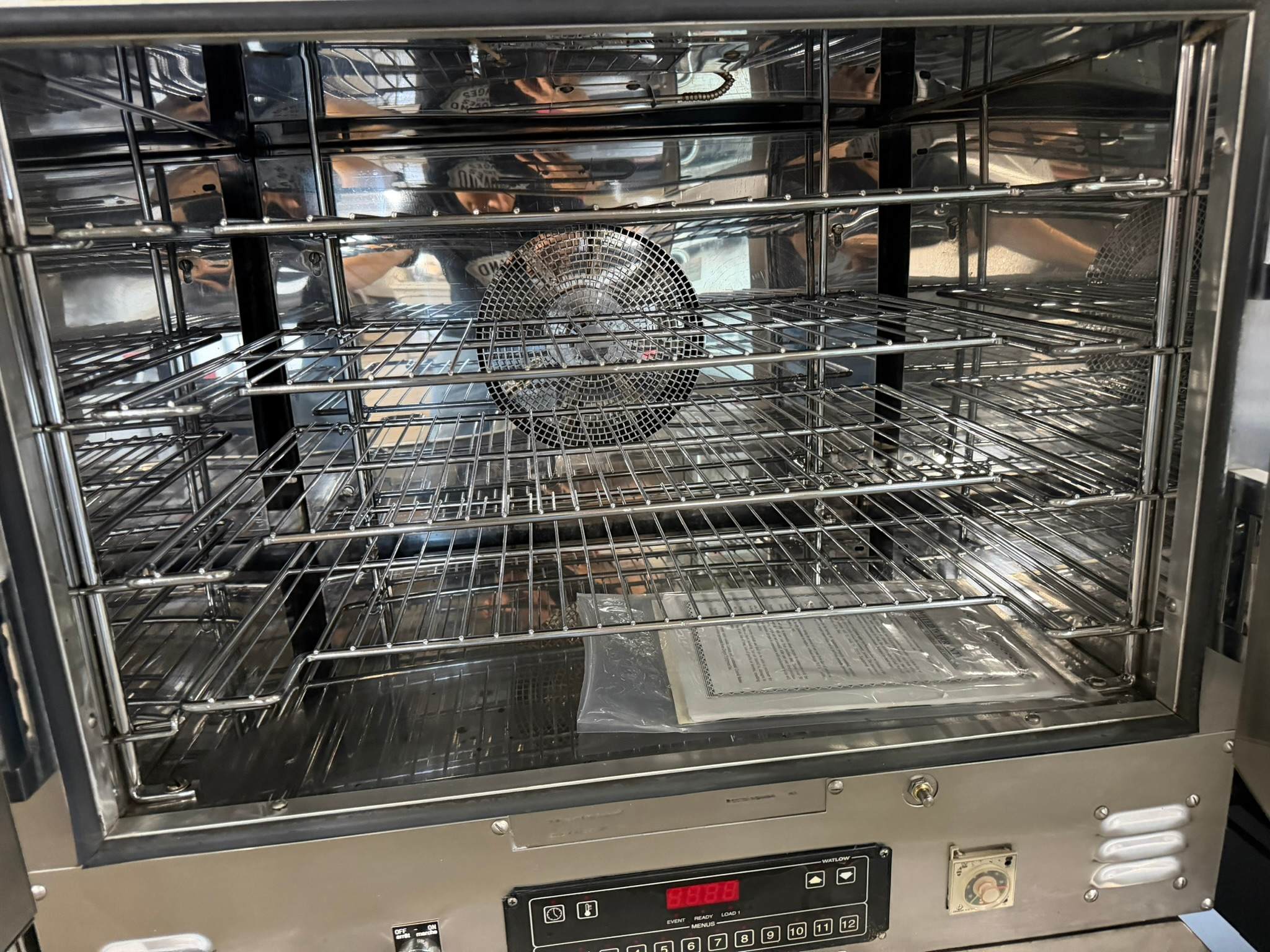 Doyon JA4 27.5" Electric Jet-Air Oven (No stand) REFURBISHED - CFE-0077 Doyon JA4 27.5" Electric Jet-Air Oven (No stand) REFURBISHED - CFE-0077