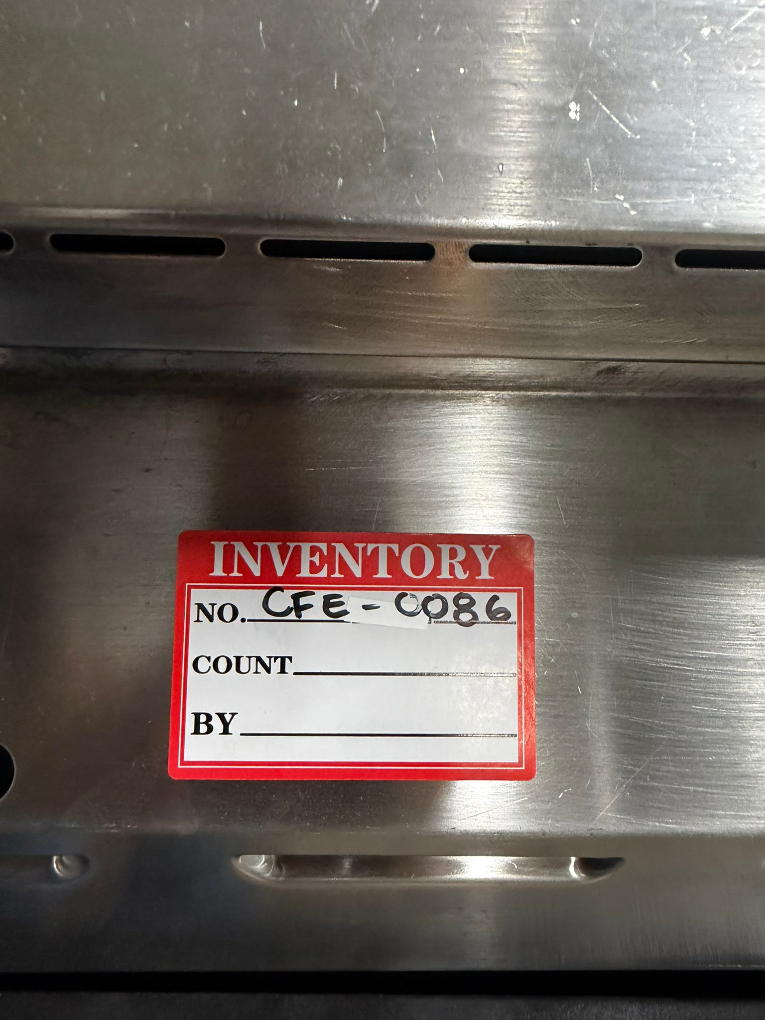 Garland 24″ Radiant Gas Charbroiler REFURBISHED CFE-0086 Garland 24″ Radiant Gas Charbroiler REFURBISHED CFE-0086