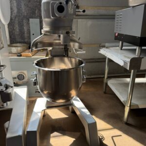 Hobart A200F 20Qt Floor Model Mixer [115V/1Phase] REFURBISHED CFE-0111