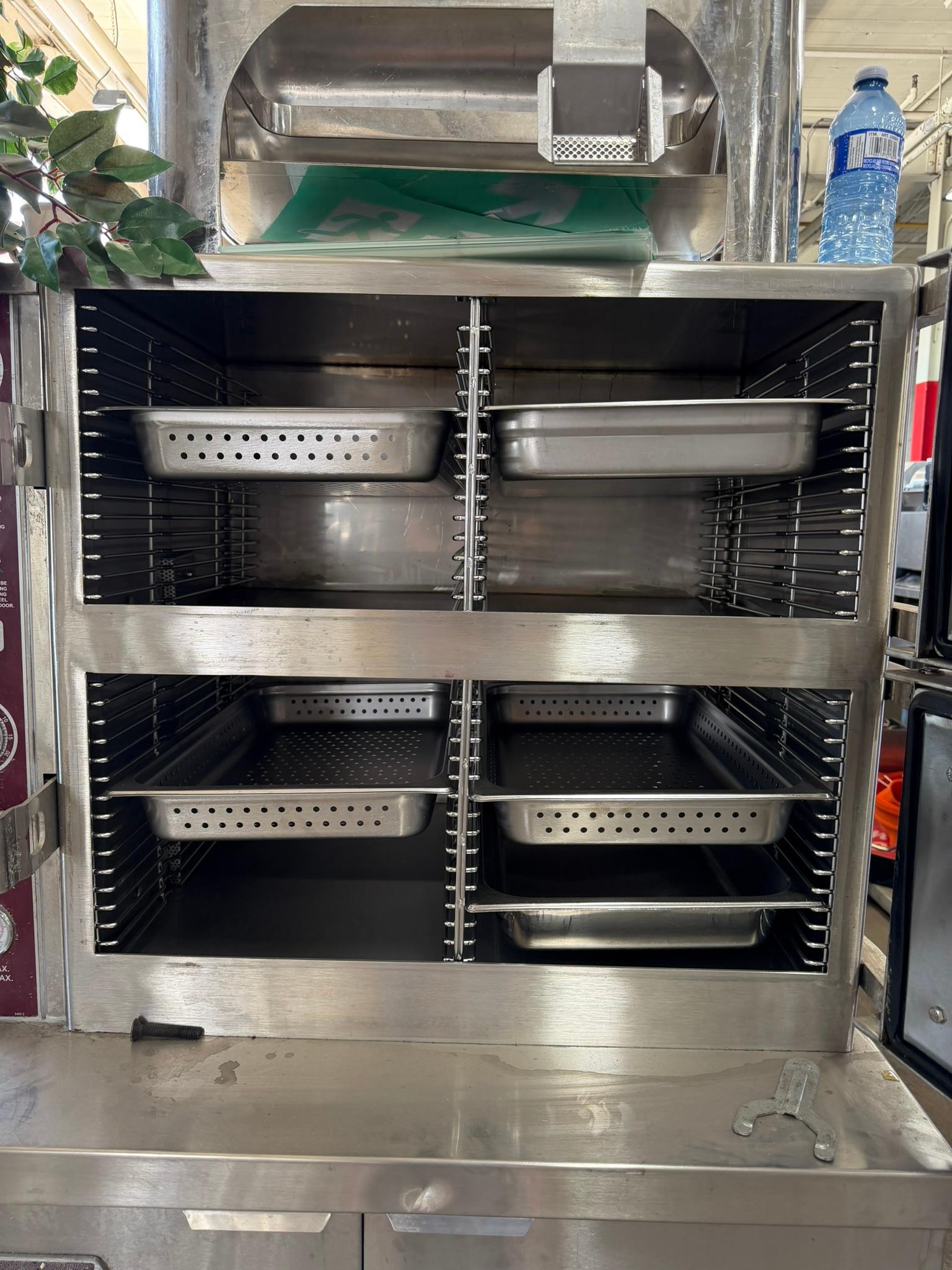 Southbend EC-2S Electric Pressure Steamer w/ (8) Full Size Pan Capacity, 208v/3ph REFURBISHED CFE-0118 Southbend EC-2S Electric Pressure Steamer w/ (8) Full Size Pan Capacity, 208v/3ph REFURBISHED CFE-0118