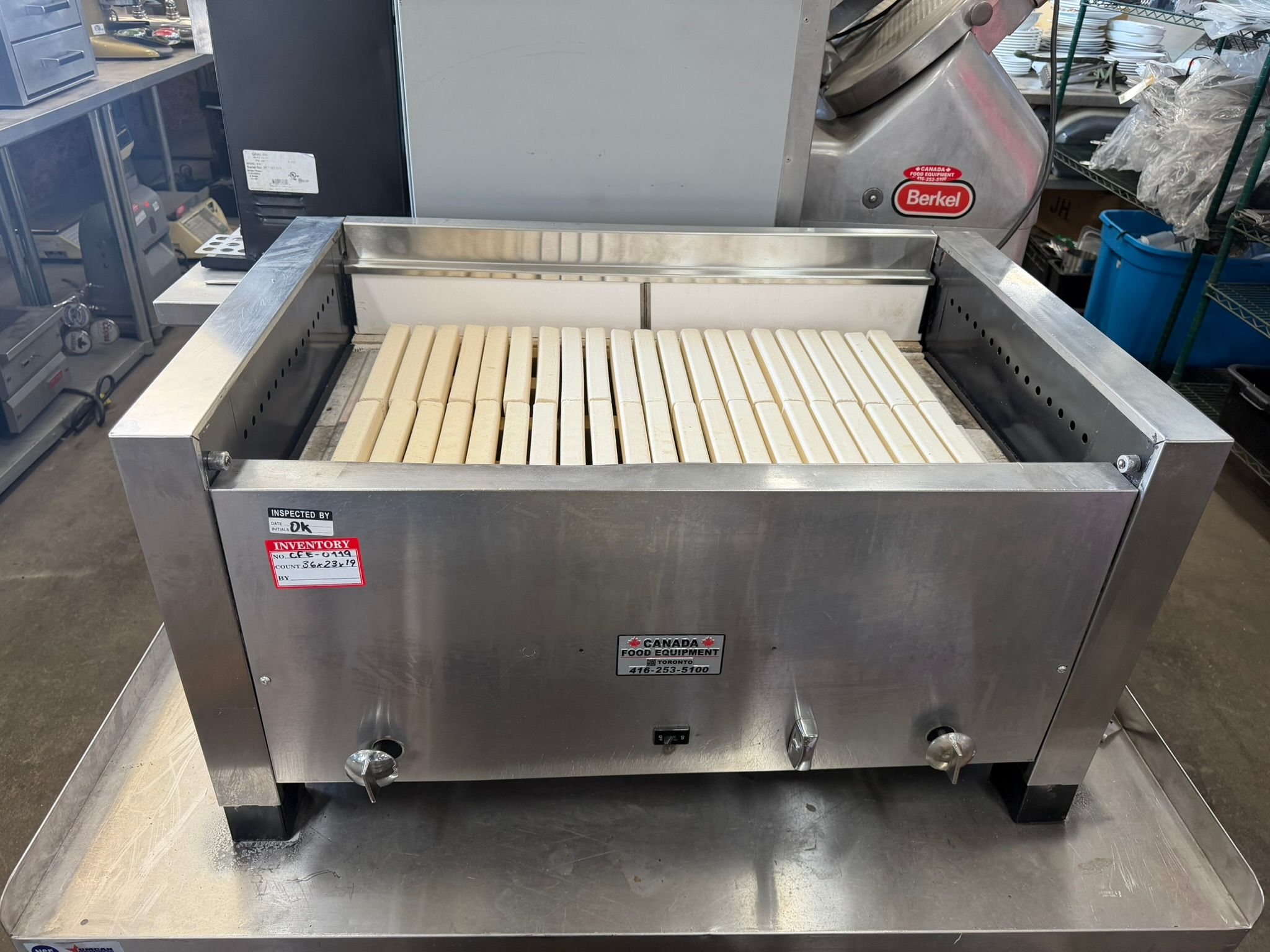 EmberGlo 25WC-Kabob 36" Countertop Open Hearth, Open Front Charbroiler Natural Gas REFURBISHED CFE-0119 EmberGlo 25WC-Kabob 36" Countertop Open Hearth, Open Front Charbroiler Natural Gas REFURBISHED CFE-0119