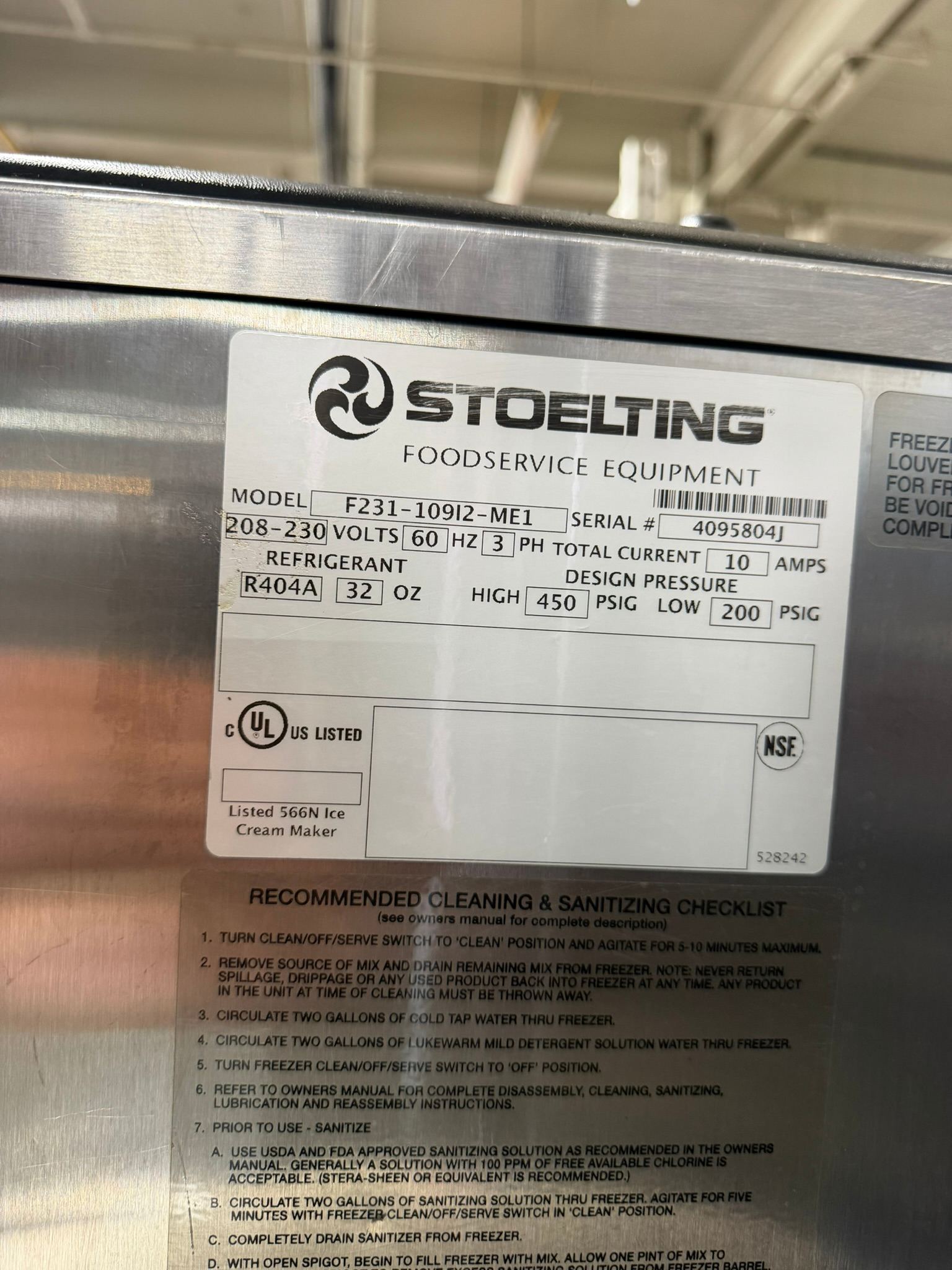 Stoelting F231-109I2-ME1 Soft Serve Ice Cream / Frozen Yogurt Machine REFURBISHED CFE-0121