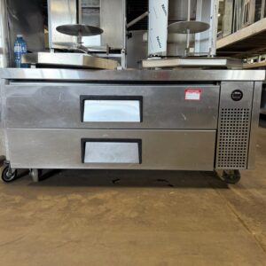 True TRCB-52-HC Refrigerated 52" Chef Base - Fits 4" Deep Pans REFURBISHED CFE-0133