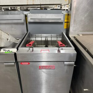 Vulcan LG500 65-70 lb. Natural Gas Floor Fryer – 150,000 Btu REFURBISHED CFE-0209 Vulcan LG500 65-70 lb. Natural Gas Floor Fryer – 150,000 Btu REFURBISHED CFE-0209