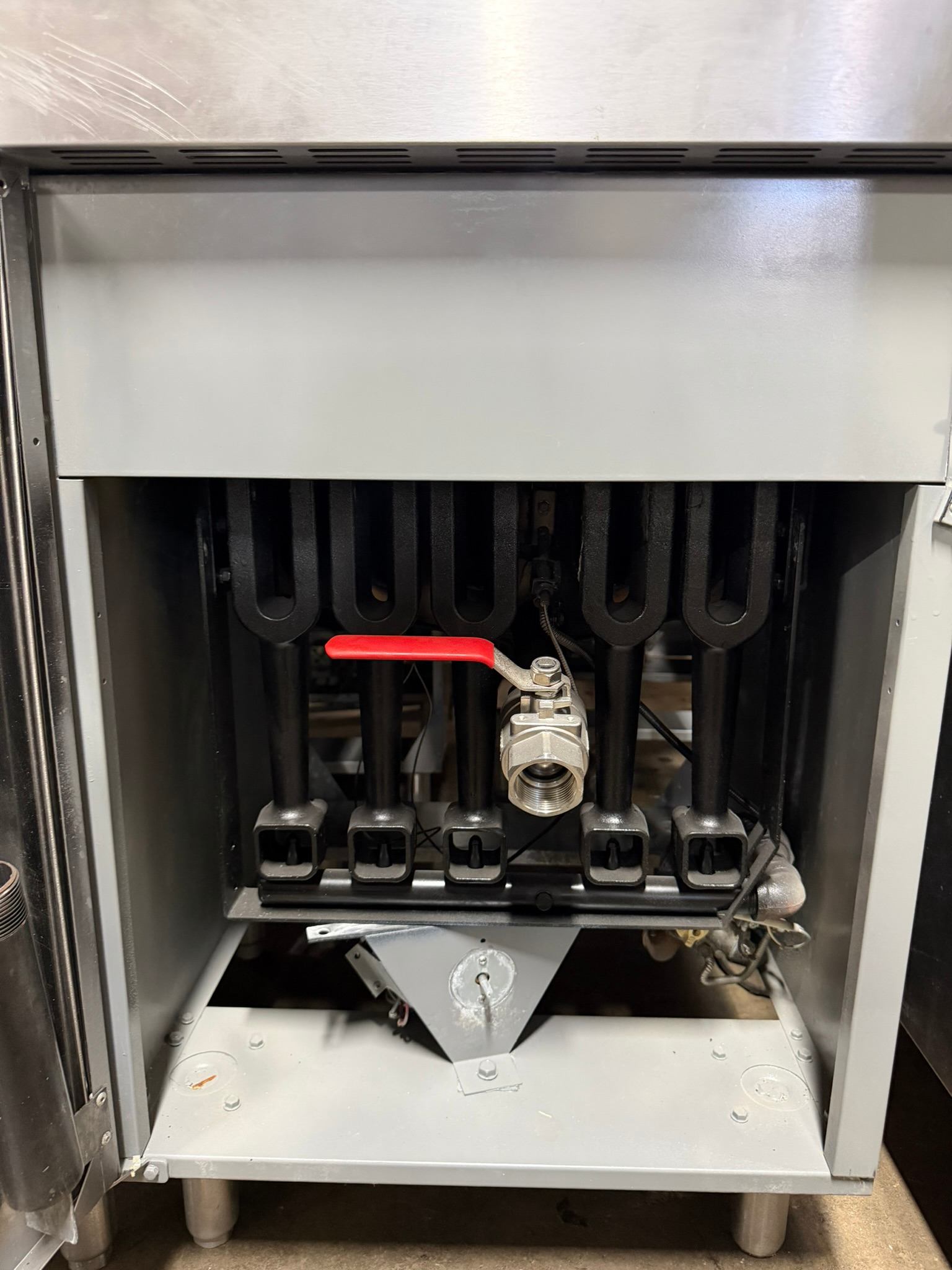 Vulcan LG500 65-70 lb. Natural Gas Floor Fryer – 150,000 Btu REFURBISHED CFE-0209