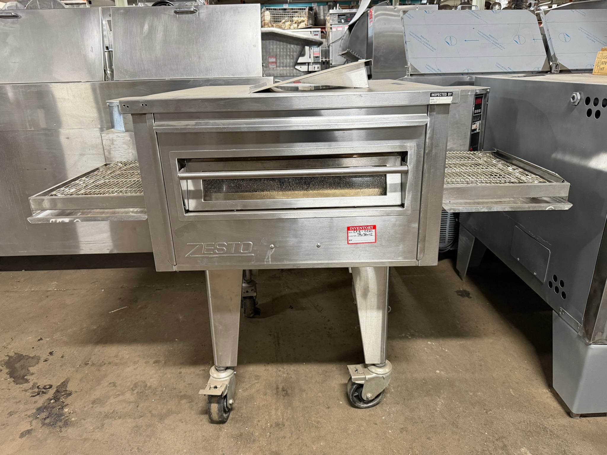 Zesto CG3018 Natural Gas Double Conveyor Pizza/Bake Oven, 18″ Wide Belt, 30″ Cook Chamber REFURBISHED CFE-0221 Zesto CG3018 Natural Gas Double Conveyor Pizza/Bake Oven, 18″ Wide Belt, 30″ Cook Chamber REFURBISHED CFE-0221