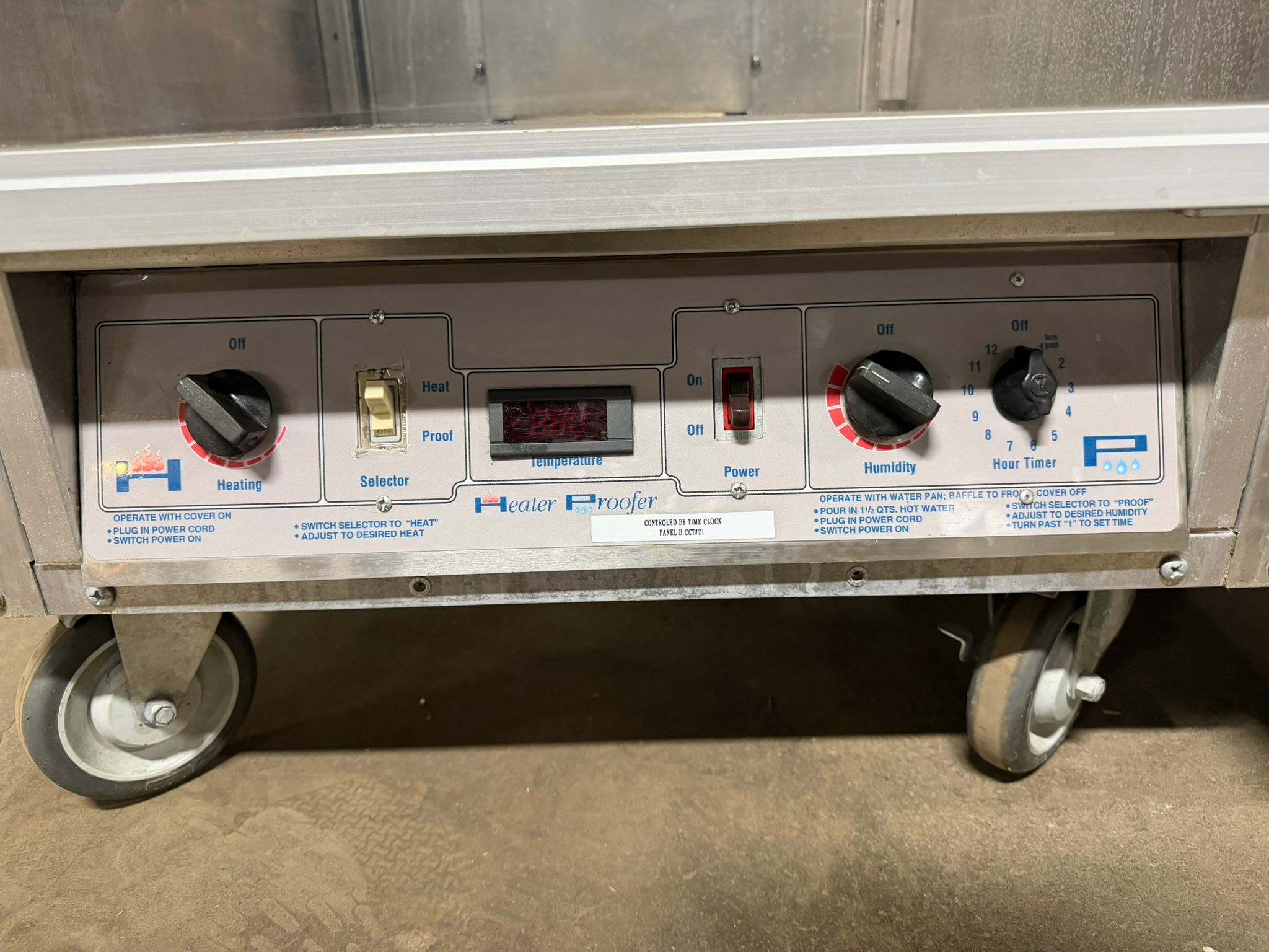 Master Bilt Combination Heater/Proofing Cabinet Non-insulated HP6A-LX Series REFURBISHED CFE-0230 Master Bilt Combination Heater/Proofing Cabinet Non-insulated HP6A-LX Series REFURBISHED CFE-0230