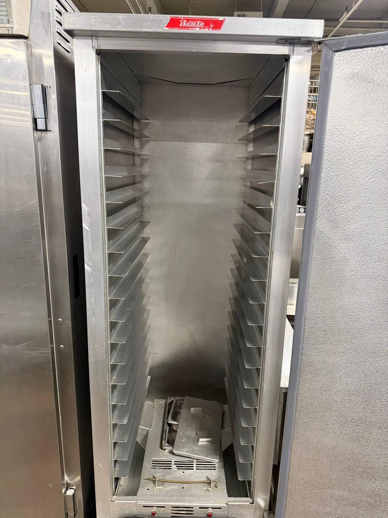 Brute Single Door Proofer / Holding Cabinet REFURBISHED CFE-0278