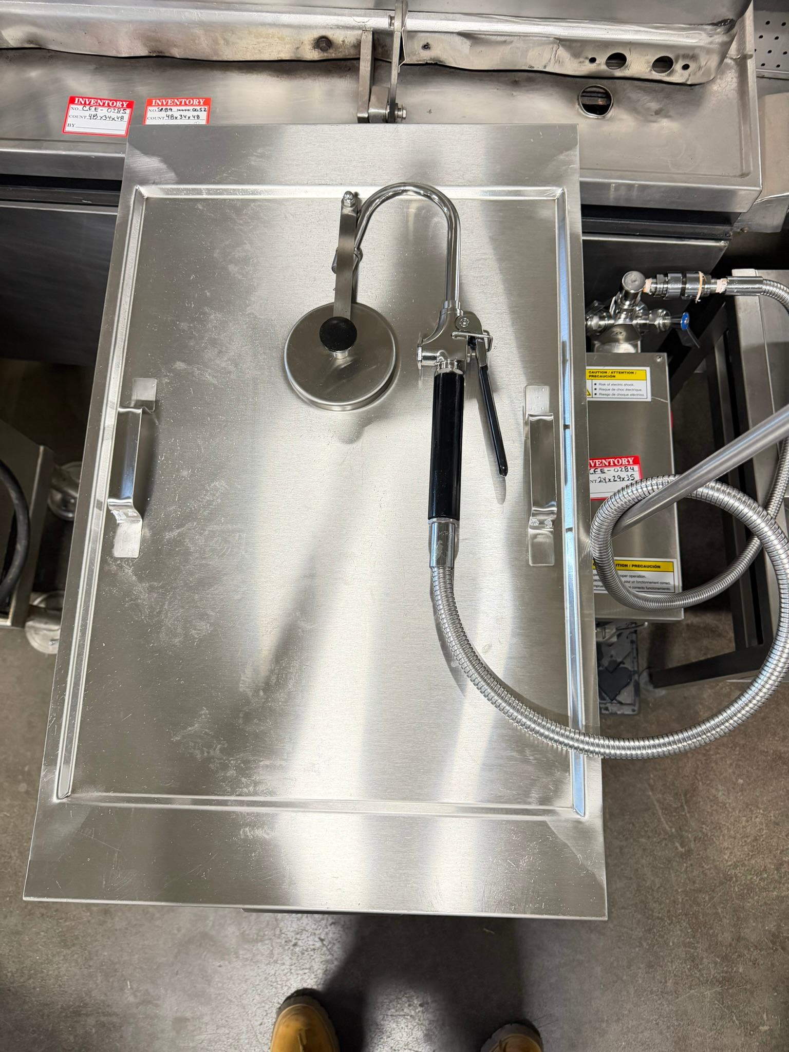 Cleveland SET10 Countertop 10 Gallon Tilt Skillet, Electric REFURBISHED CFE-0284 Cleveland SET10 Countertop 10 Gallon Tilt Skillet, Electric REFURBISHED CFE-0284