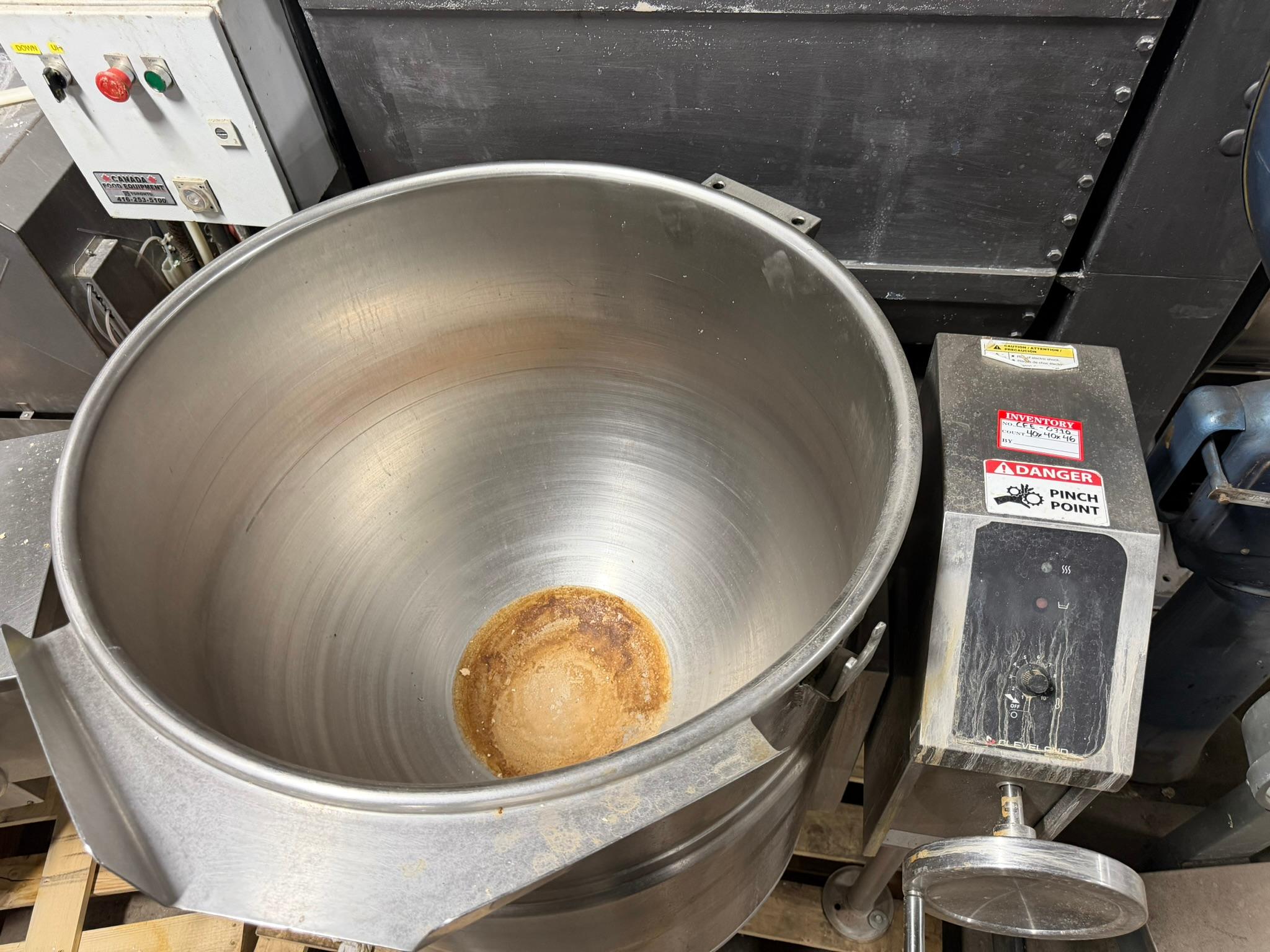 Cleveland KEL-60-T Electric Tilting Steam Jacketed Kettle REFURBISHED CFE-0310 Cleveland KEL-60-T Electric Tilting Steam Jacketed Kettle REFURBISHED CFE-0310