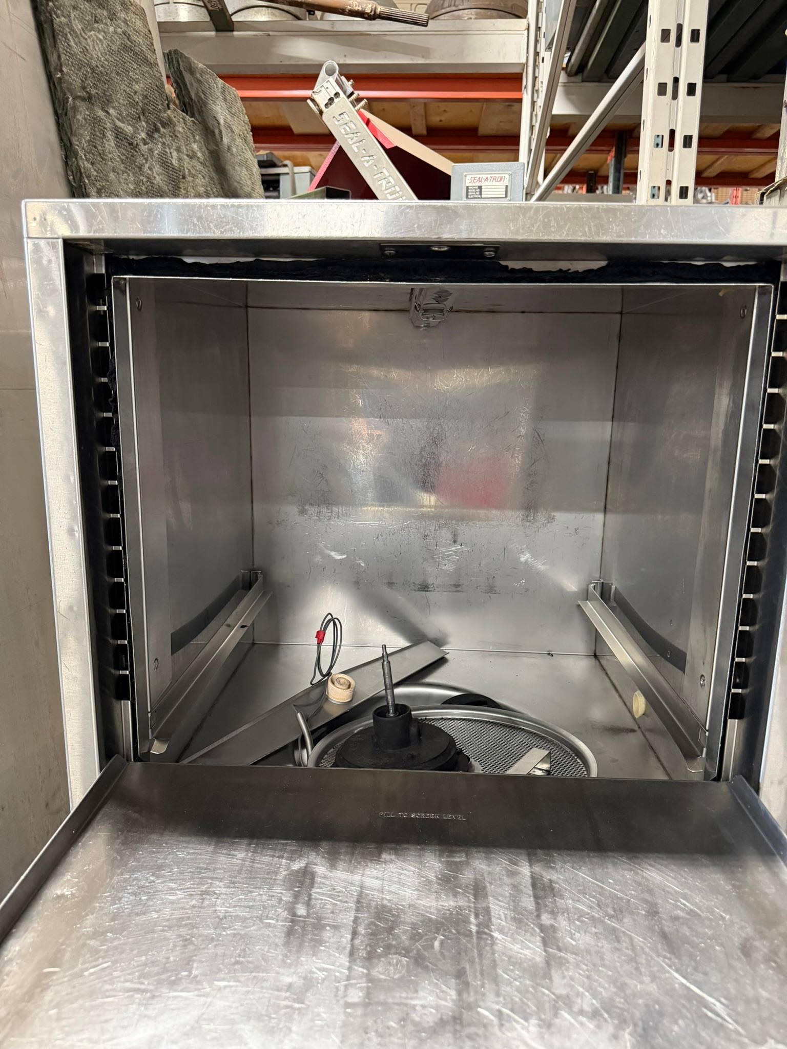 High-Temperature Undercounter Dishwasher REFURBISHED CFE-0327 High-Temperature Undercounter Dishwasher REFURBISHED CFE-0327