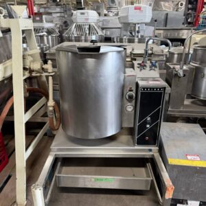 Garland Electric Tilting Kettle on stand (KT12E) REFURBISHED CFE-0293