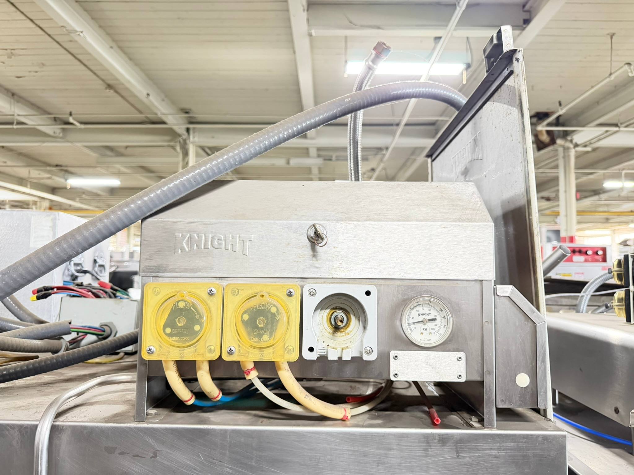 Knight KLE-235D Heavy-duty, Double-tank commercial dish machine built for medium-to-high volume ware washing REFURBISHED CFE-0300 Knight KLE-235D Heavy-duty, Double-tank commercial dish machine built for medium-to-high volume ware washing REFURBISHED CFE-0300